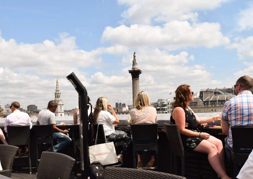 Vista Bar On Trafalgar Square Plus London's Best Roof Top Bars