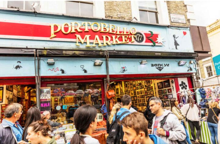 Explore the Charm of Notting Hill's Markets: From vintage treasures to vegan delights, explore the best of this vibrant London district. Your shopping adventure awaits!