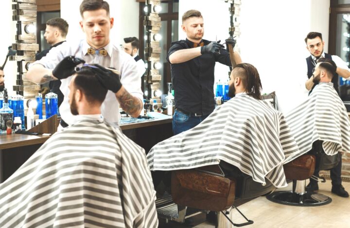 Guide to the best barbers in Covent Garden. Whether you want a haircut, beard trim or both, these Covent Garden barbers will take care of your hair and barbering needs.