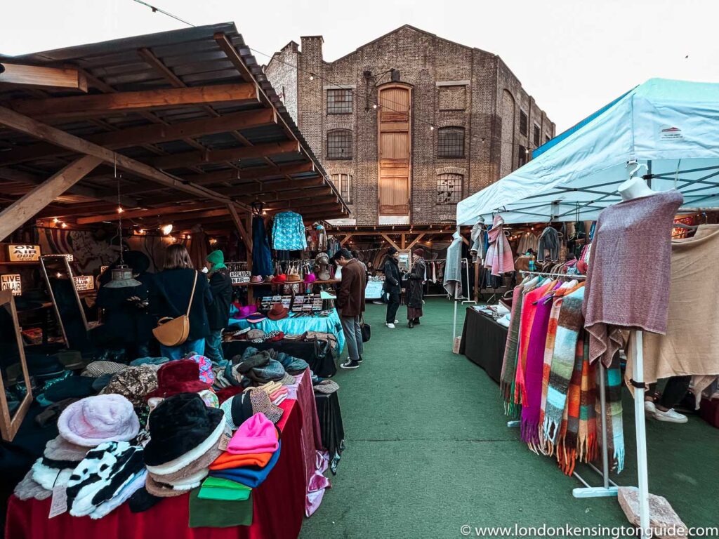 Discover the laid-back Sunday markets of London in our latest blog post. From the vintage finds of Brick Lane Market to the global flavors of Brixton Market, we'll take you on a tour of the best markets to explore on a lazy weekend day in the city. #london #markets | Best Food Markets In London | Sunday Markets In London | Things To Do In London On Saturday | Saturday In London | Best Markets In London | Weekend Markets In London | London Markets 