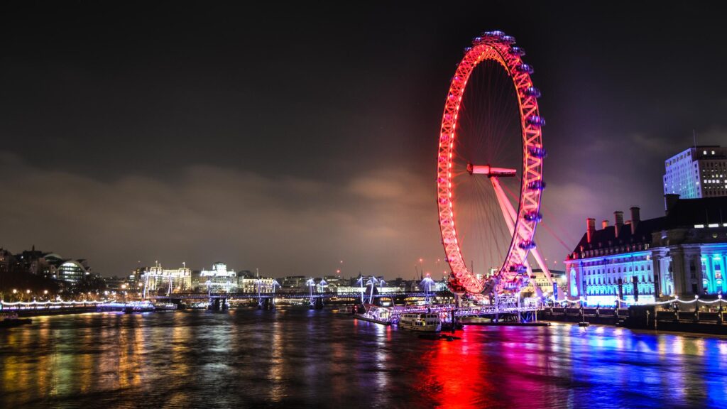 Guide to visiting London in February, from weather in Feb, what to pack, key events, festivals and things to do in London in February. Plus reason why this is the best time to visit.