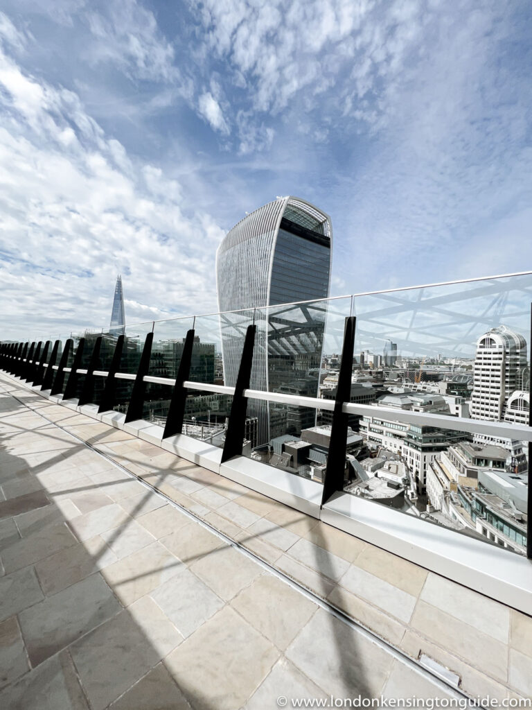 Guide to visiting the Garden at 120 Fenchurch Street in London's financial district. Plus how it compares with the Walkie Talkie's Sky Garden. See our Garden at 120 vs Sky Garden comparison.