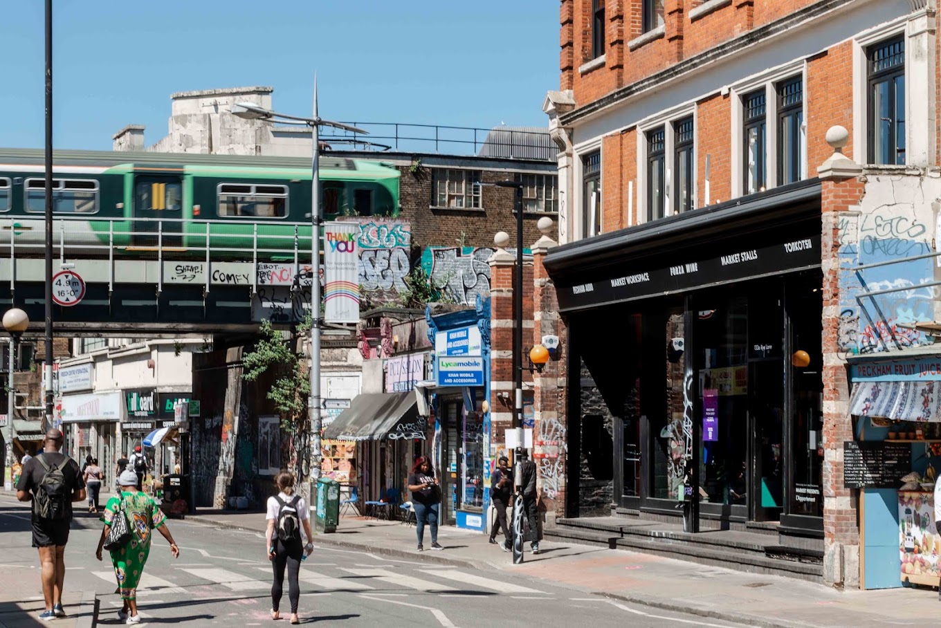 Uncover the hidden gems and unique experiences that Peckham has to offer with our guide to the top things to do in this trendy south London neighbourhood. From rooftop bars and street art tours to artisanal markets and cultural hotspots, this post covers all the must-see attractions and off-the-beaten-path adventures in Peckham. Whether you're a local or a first-time visitor, you'll find plenty of inspiration for your next urban adventure. | Things to do in London | #peckham #londontravelguide