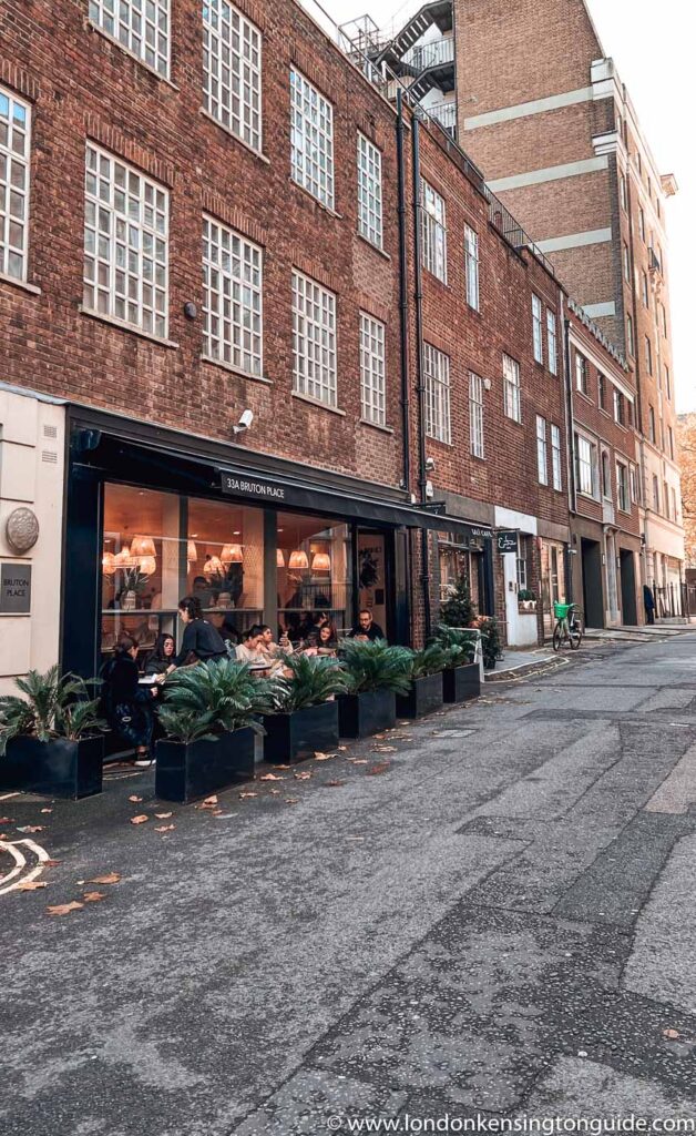 Looking for the best cafes in Mayfair? Look no further! In this post, we explore top cafes in the area, each with its own unique ambiance and delicious menu offerings. From specialty coffee shops to charming patisseries, we have got you covered. Discover the best places to indulge in some sweet treats or enjoy a leisurely breakfast in one of the most affluent areas of London. Read on to find out more. #londoncafes | Best Cafes In London | London Cafe Guide | London Food Guide #mayfair