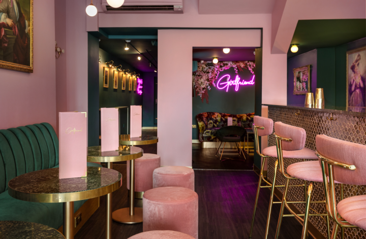 Discover the best bars in Clapham for an unforgettable nightlife experience. From The Little Orange Door to Girlfriend Clapham, explore unique venues with great vibes, signature cocktails, and live entertainment.