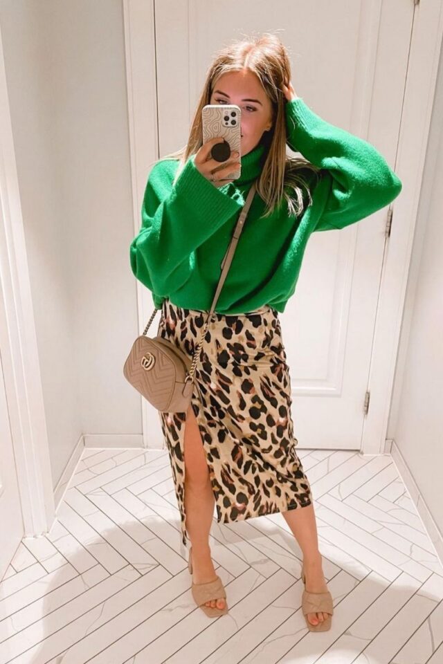 Fashionable Leopard Print Slit Skirt Set