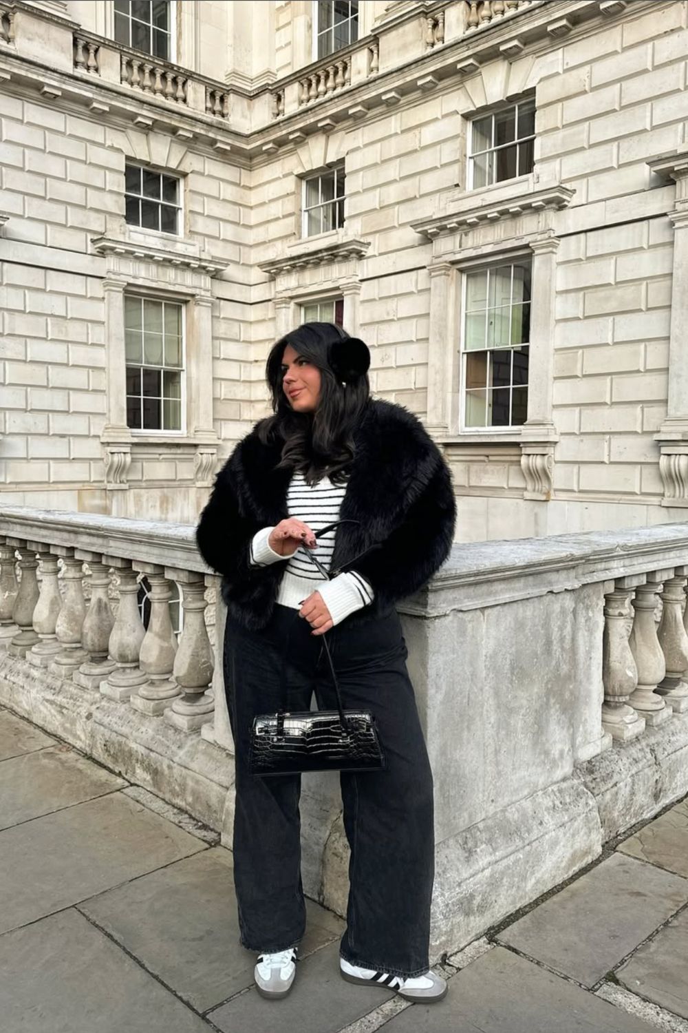 Discover 30 stylish black jeans outfit ideas for every season—from casual streetwear to chic date night looks. Get inspired with layering tips, blazer pairings, and cozy knits. Black Straight Leg Jeans Outfit, Outfits With Black Jeans, Black Jeans Outfit Aesthetic, Winter, Black Top And Jeans Outfit, Black Mom Jeans, How To Style Black Jeans, Black Flared Jeans Outfit, Black Bootcut Jeans Outfit, Black Denim Jeans Outfit, Wide Leg Black Jeans Outfit, Black Ripped Jeans Outfit Discover 30 stylish black jeans outfit ideas for every season—from casual streetwear to chic date night looks. Get inspired with layering tips, blazer pairings, and cozy knits. Black Straight Leg Jeans Outfit, Outfits With Black Jeans, Black Jeans Outfit Aesthetic, Winter, Black Top And Jeans Outfit, Black Mom Jeans, How To Style Black Jeans, Black Flared Jeans Outfit, Black Bootcut Jeans Outfit, Black Denim Jeans Outfit, Wide Leg Black Jeans Outfit, Black Ripped Jeans Outfit