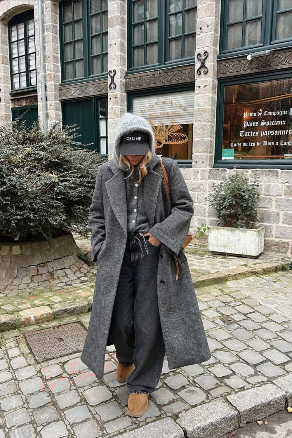 Discover 30 stylish black jeans outfit ideas for every season—from casual streetwear to chic date night looks. Get inspired with layering tips, blazer pairings, and cozy knits. Black Straight Leg Jeans Outfit, Outfits With Black Jeans, Black Jeans Outfit Aesthetic, Winter, Black Top And Jeans Outfit, Black Mom Jeans, How To Style Black Jeans, Black Flared Jeans Outfit, Black Bootcut Jeans Outfit, Black Denim Jeans Outfit, Wide Leg Black Jeans Outfit, Black Ripped Jeans Outfit Discover 30 stylish black jeans outfit ideas for every season—from casual streetwear to chic date night looks. Get inspired with layering tips, blazer pairings, and cozy knits. Black Straight Leg Jeans Outfit, Outfits With Black Jeans, Black Jeans Outfit Aesthetic, Winter, Black Top And Jeans Outfit, Black Mom Jeans, How To Style Black Jeans, Black Flared Jeans Outfit, Black Bootcut Jeans Outfit, Black Denim Jeans Outfit, Wide Leg Black Jeans Outfit, Black Ripped Jeans Outfit