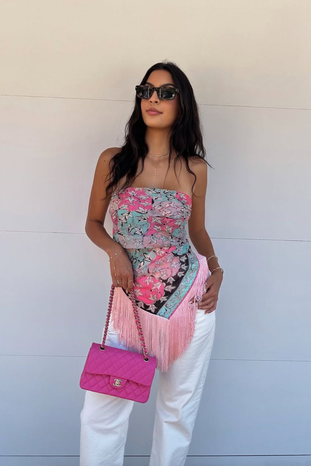 Discover stylish pink bag outfit ideas that prove this playful accessory can be both versatile and chic. From casual denim looks to bold street style, get inspired to style your pink bag with confidence. Pink Coach Bag, Pink Chanel Bag, Pink Tote Bag, Pink Longchamp Bag, Pink Bag Outfit Ideas, Pink Bag Aesthetic, Pink Dior Bag, Pink Crochet Bag, Dior Pink Bag, Hot Pink Bag Outfit, Pink Prada Bag, Pink Tote Bag Outfit, Pink Chanel Bag Outfit, Prada Pink Bag, Pink Gucci Bag Discover stylish pink bag outfit ideas that prove this playful accessory can be both versatile and chic. From casual denim looks to bold street style, get inspired to style your pink bag with confidence. Pink Coach Bag, Pink Chanel Bag, Pink Tote Bag, Pink Longchamp Bag, Pink Bag Outfit Ideas, Pink Bag Aesthetic, Pink Dior Bag, Pink Crochet Bag, Dior Pink Bag, Hot Pink Bag Outfit, Pink Prada Bag, Pink Tote Bag Outfit, Pink Chanel Bag Outfit, Prada Pink Bag, Pink Gucci Bag