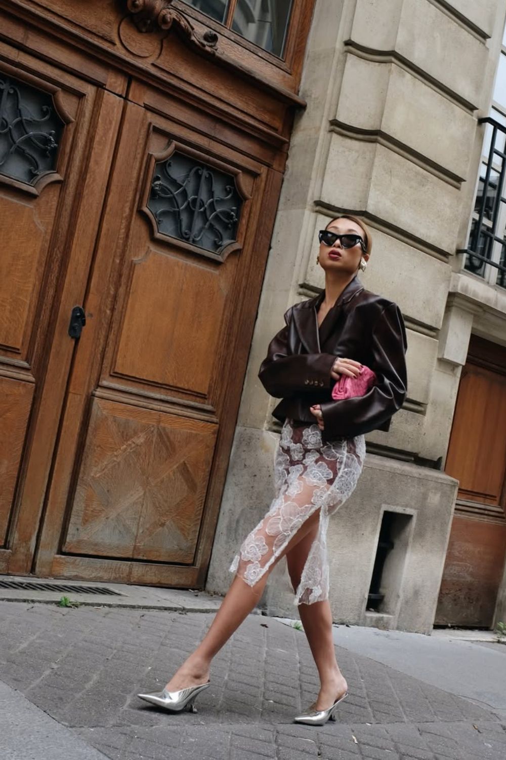 Discover stylish pink bag outfit ideas that prove this playful accessory can be both versatile and chic. From casual denim looks to bold street style, get inspired to style your pink bag with confidence. Pink Coach Bag, Pink Chanel Bag, Pink Tote Bag, Pink Longchamp Bag, Pink Bag Outfit Ideas, Pink Bag Aesthetic, Pink Dior Bag, Pink Crochet Bag, Dior Pink Bag, Hot Pink Bag Outfit, Pink Prada Bag, Pink Tote Bag Outfit, Pink Chanel Bag Outfit, Prada Pink Bag, Pink Gucci Bag Discover stylish pink bag outfit ideas that prove this playful accessory can be both versatile and chic. From casual denim looks to bold street style, get inspired to style your pink bag with confidence. Pink Coach Bag, Pink Chanel Bag, Pink Tote Bag, Pink Longchamp Bag, Pink Bag Outfit Ideas, Pink Bag Aesthetic, Pink Dior Bag, Pink Crochet Bag, Dior Pink Bag, Hot Pink Bag Outfit, Pink Prada Bag, Pink Tote Bag Outfit, Pink Chanel Bag Outfit, Prada Pink Bag, Pink Gucci Bag
