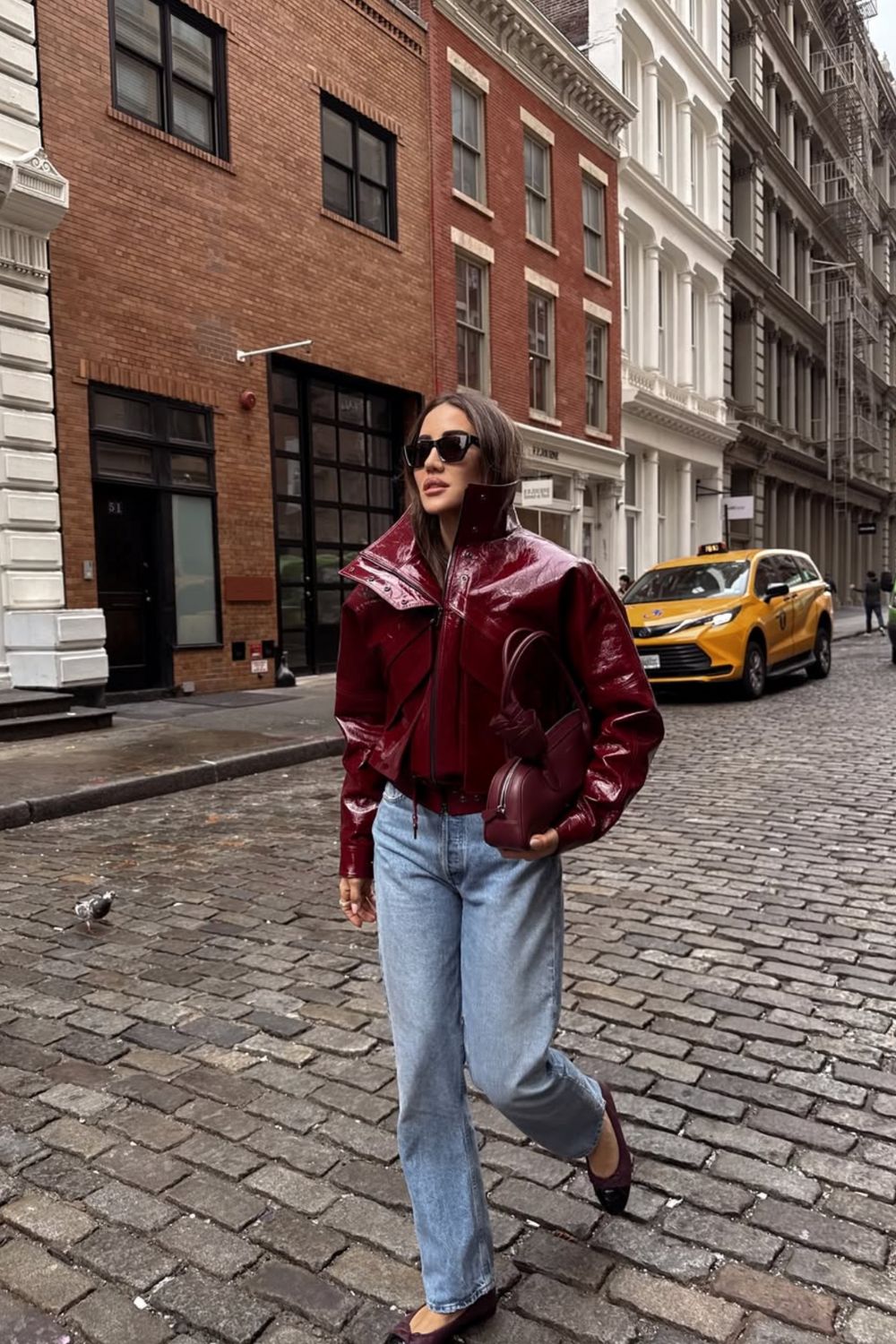 Discover chic burgundy bag outfit ideas for every season. From casual denim looks to monochrome power dressing, see how to style this timeless accessory with ease. Pair this timeless accessory with jeans, dresses, fall layers, and chic street style looks for every season. Burgundy Bag Outfit Summer, Burgundy Chanel Bag Outfit, Clutch Bag, Crossbody Bag Outfit, Winter, Shoulder Bag, Burgundy Leather Bag, Longchamp Bag Burgundy, Burgundy Coach Bag, Burgundy Bag Aesthetic Discover chic burgundy bag outfit ideas for every season. From casual denim looks to monochrome power dressing, see how to style this timeless accessory with ease. Pair this timeless accessory with jeans, dresses, fall layers, and chic street style looks for every season. Burgundy Bag Outfit Summer, Burgundy Chanel Bag Outfit, Clutch Bag, Crossbody Bag Outfit, Winter, Shoulder Bag, Burgundy Leather Bag, Longchamp Bag Burgundy, Burgundy Coach Bag, Burgundy Bag Aesthetic