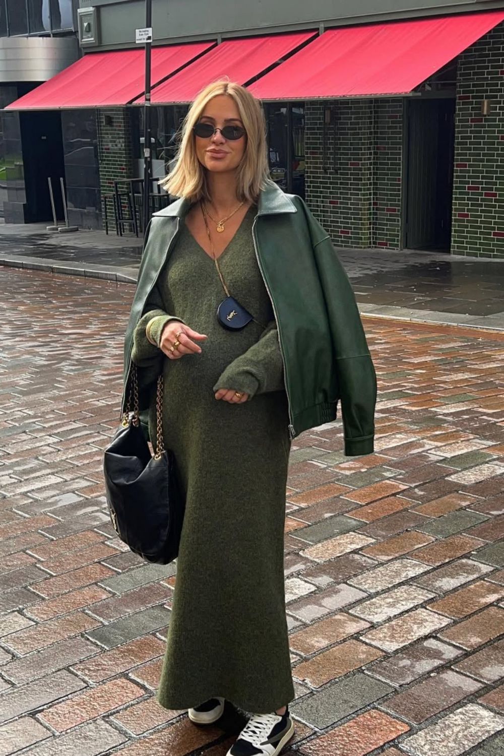 Discover chic green leather jacket outfit ideas, from casual street style to polished evening looks. Get inspired by trendy ways to style green leather for every season. Olive Green Leather Jacket Outfit, Dark Green Leather Jacket Outfit, Rachel Green Leather Jacket, Leather Green Jacket Outfit, Light Green Leather Jacket Outfit, Army Green Leather Jacket Outfit, How To Style Green Leather Jacket, Green Faux Leather Jacket, Sage Green, Vintage Green, Emerald Green, Khaki Green, Moss Green