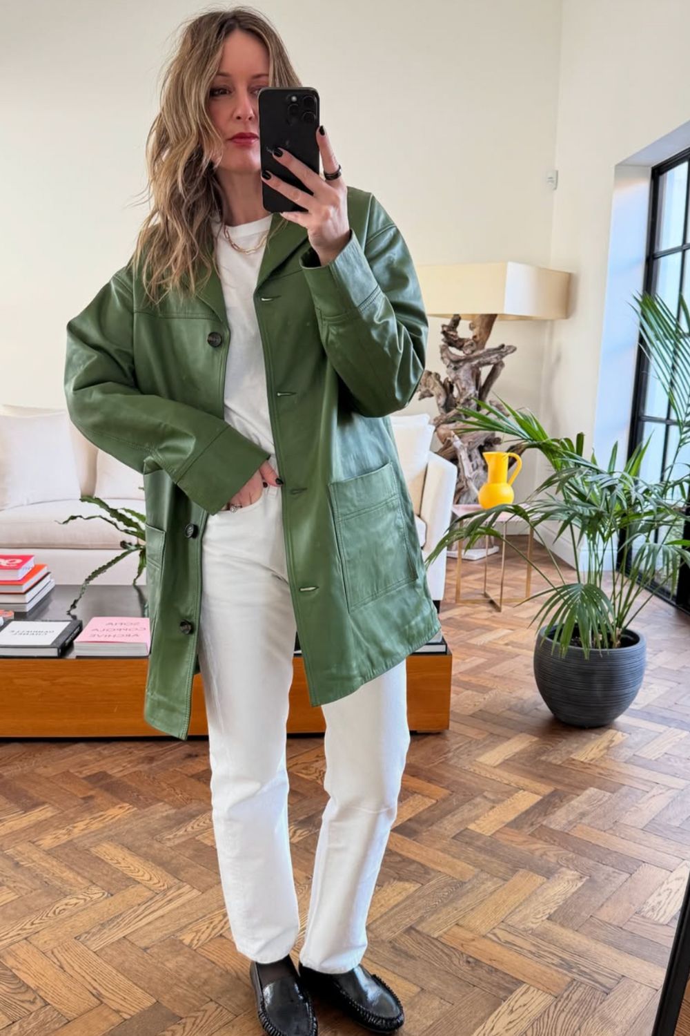 Discover chic green leather jacket outfit ideas, from casual street style to polished evening looks. Get inspired by trendy ways to style green leather for every season. Olive Green Leather Jacket Outfit, Dark Green Leather Jacket Outfit, Rachel Green Leather Jacket, Leather Green Jacket Outfit, Light Green Leather Jacket Outfit, Army Green Leather Jacket Outfit, How To Style Green Leather Jacket, Green Faux Leather Jacket, Sage Green, Vintage Green, Emerald Green, Khaki Green, Moss Green