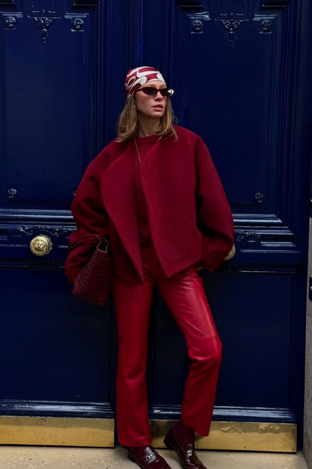 Discover 32 stylish Gucci loafer outfit ideas that prove these timeless shoes go with everything—from tailored suits and dresses to jeans and casual looks. Get inspired with styling tips to wear your Gucci loafers for work, weekends, and beyond. Gucci Loafers Women Outfit, Gucci Fur Loafers Outfit, Red Gucci Loafers Outfit, Gucci Platform Loafers Outfit, Black Gucci Loafers Outfit, Brown Gucci Loafers Outfit, Gucci Chunky Loafers Outfit, Winter Summer, Pink Gucci Loafers, Gucci Lug Sole Loafers
