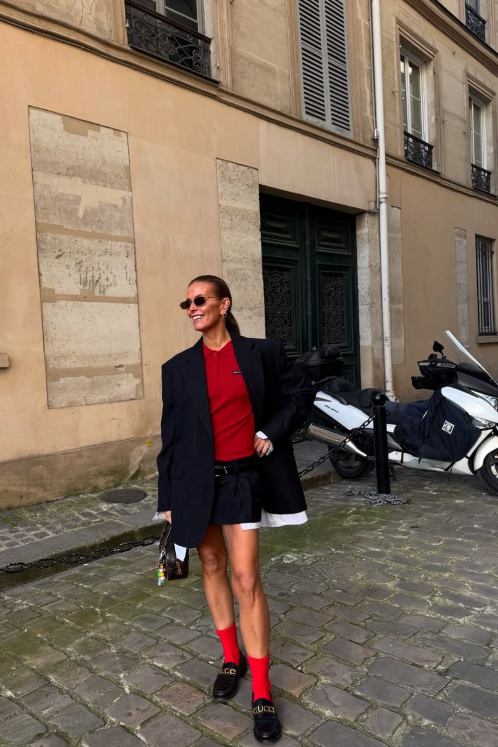 Discover 32 stylish Gucci loafer outfit ideas that prove these timeless shoes go with everything—from tailored suits and dresses to jeans and casual looks. Get inspired with styling tips to wear your Gucci loafers for work, weekends, and beyond. Gucci Loafers Women Outfit, Gucci Fur Loafers Outfit, Red Gucci Loafers Outfit, Gucci Platform Loafers Outfit, Black Gucci Loafers Outfit, Brown Gucci Loafers Outfit, Gucci Chunky Loafers Outfit, Winter Summer, Pink Gucci Loafers, Gucci Lug Sole Loafers