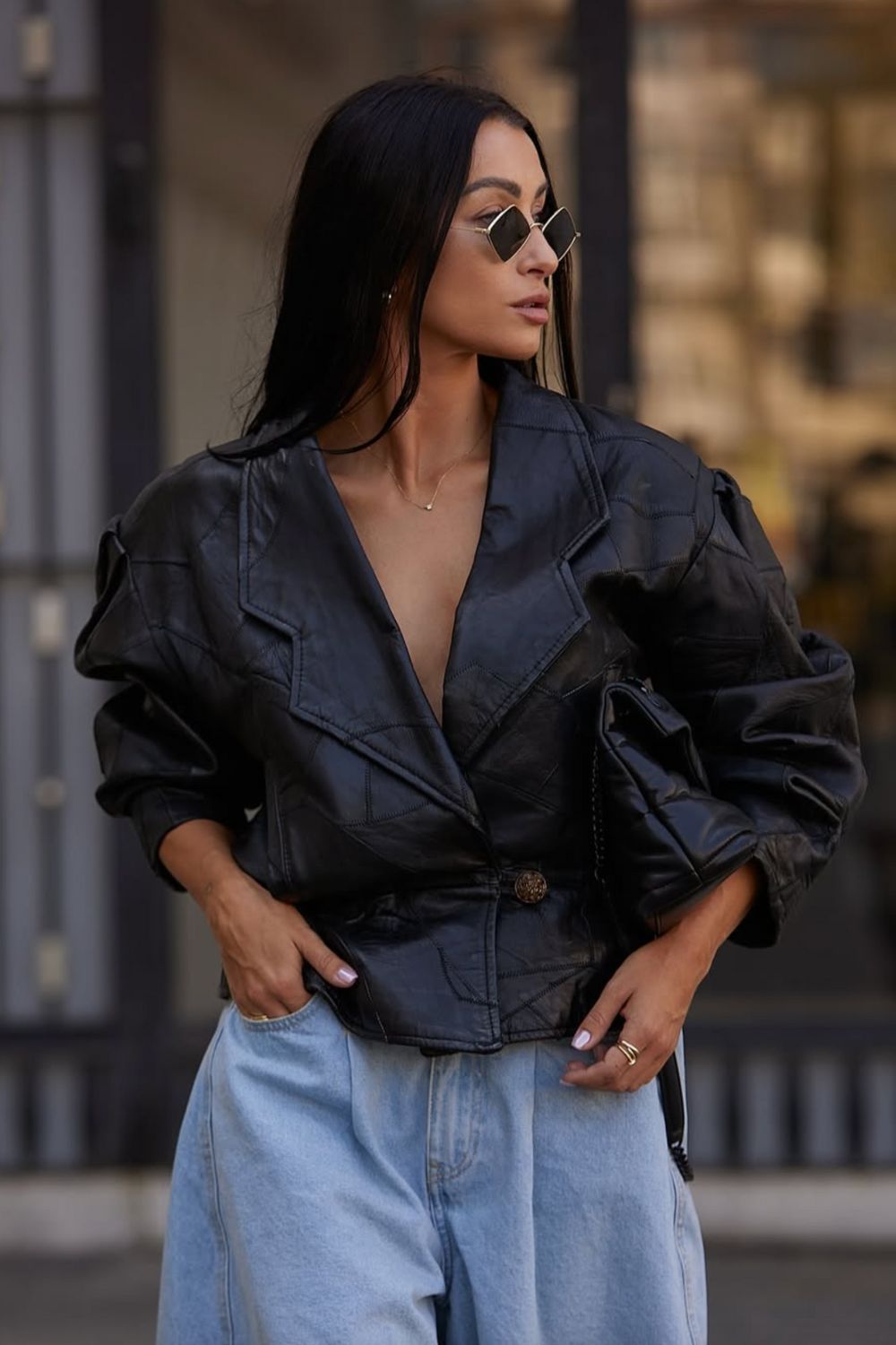 Discover 30+ chic leather jacket outfit ideas to style this season. From classic black and brown to bold colors and vintage suede, these looks will inspire effortless street style, casual chic, and polished layering. Perfect for everyday wear or statement fashion moments. Red Leather Jacket Outfit, Black Leather Jacket Outfit, Long Leather Jacket Outfit, Burgundy Leather Jacket, Cropped Leather Jacket Outfit, White Leather Jacket Outfit, Green Leather Jacket, Winter, Outfit With Leather Jacket