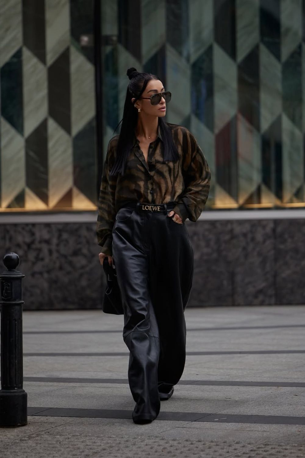 Discover chic leather pants outfit ideas you can wear from day to night. From casual street style with sneakers to glam faux fur looks, these leather pants outfits prove just how versatile and stylish this wardrobe staple can be. Brown Leather Pants Outfit, Going Out, Black Women, Faux, Black Leather Pants Outfit, Red Leather Pants Outfit, Outfits With Leather Pants, Wide Leg Leather Pants Outfit, How To Style Leather Pants, Casual, Leather Cargo Pants, Green Leather Pants, Styling Leather Pants Discover chic leather pants outfit ideas you can wear from day to night. From casual street style with sneakers to glam faux fur looks, these leather pants outfits prove just how versatile and stylish this wardrobe staple can be. Brown Leather Pants Outfit, Going Out, Black Women, Faux, Black Leather Pants Outfit, Red Leather Pants Outfit, Outfits With Leather Pants, Wide Leg Leather Pants Outfit, How To Style Leather Pants, Casual, Leather Cargo Pants, Green Leather Pants, Styling Leather Pants