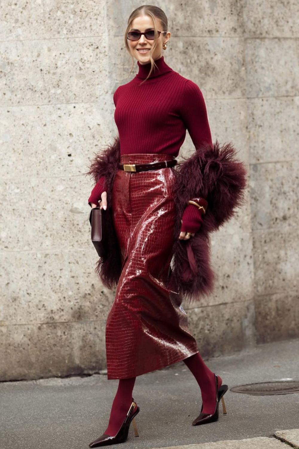 Long leather skirts are chic, versatile, and timeless. From casual street style with sneakers to bold color-block looks, discover 30+ stylish long leather skirt outfit ideas to inspire your wardrobe for work, weekends, and nights out. Perfect outfit inspiration for every season. Long Black Leather Skirt Outfit, Winter, Black, Midi Leather Skirt, Long Brown Leather Skirt Outfit, Long Faux Leather Skirt, How To Style A Long Leather Skirt, Outfits With Long Leather Skirt, Leather Midi Skirt Outfit