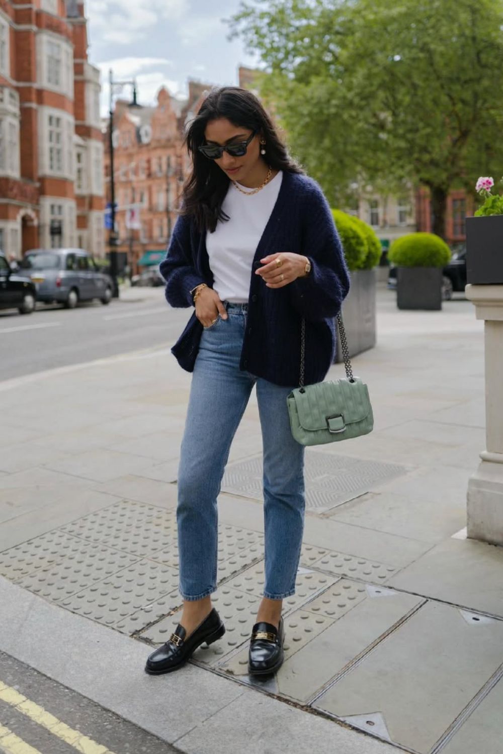 Discover stylish Longchamp bag outfit ideas for every occasion. From casual day looks to chic evening styles, get inspired and shop the best bags to elevate your wardrobe. Longchamp Le Pliage Outfit, Longchamp Bag Aesthetic, Longchamp Outfit, Longchamp Aesthetic, Mini Longchamp Bag Outfit, Mini Le Pliage Outfit, Black Longchamp Bag Outfit, Longchamp Backpack Outfit, Blue Longchamp Bag Outfit, Longchamp Pouch Outfit, Longchamp Tote Bag Outfit, Red, Pink, Brown, Green, Beige, Navy Discover stylish Longchamp bag outfit ideas for every occasion. From casual day looks to chic evening styles, get inspired and shop the best bags to elevate your wardrobe. Longchamp Le Pliage Outfit, Longchamp Bag Aesthetic, Longchamp Outfit, Longchamp Aesthetic, Mini Longchamp Bag Outfit, Mini Le Pliage Outfit, Black Longchamp Bag Outfit, Longchamp Backpack Outfit, Blue Longchamp Bag Outfit, Longchamp Pouch Outfit, Longchamp Tote Bag Outfit, Red, Pink, Brown, Green, Beige, Navy