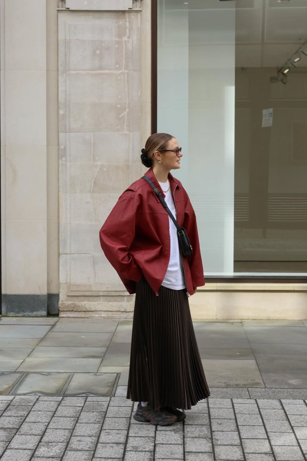 Discover 32 stylish red leather jacket outfit ideas that prove this bold piece is more versatile than you think. From chic monochrome looks to casual denim pairings and dressy night-out styles, these outfits will inspire you to wear your red leather jacket with confidence. Red Leather Jacket Outfit Aesthetic, Dark Red Leather Jacket Outfit, Cherry Red, Long Red Leather, Winter, Outfit With Red Leather Jacket, Red Dress Leather Jacket, Vintage Red Leather Jacket, Cropped Red Leather Jacket Outfit