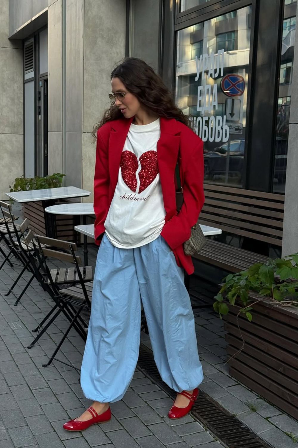 Discover 27 chic outfit ideas with red Mary Jane shoes—from casual denim looks to playful prints and polished city styles. Perfect for adding a bold pop to any outfit. Red Mary Jane Shoes Outfit, Red Mary Jane Outfit, Red Mary Jane Flats Outfit, Red Mary Jane Heels Outfit, Red Mary Jane Flats Outfi, Dark Red Mary Jane Shoes, Mary Jane Flats Outfit, Mary Jane Shoes Outfit Jeans, How To Style Mary Jane Shoes, Mary Jane Shoes Outfit Dress, Mary Jane Outfit Ideas Discover 27 chic outfit ideas with red Mary Jane shoes—from casual denim looks to playful prints and polished city styles. Perfect for adding a bold pop to any outfit. Red Mary Jane Shoes Outfit, Red Mary Jane Outfit, Red Mary Jane Flats Outfit, Red Mary Jane Heels Outfit, Red Mary Jane Flats Outfi, Dark Red Mary Jane Shoes, Mary Jane Flats Outfit, Mary Jane Shoes Outfit Jeans, How To Style Mary Jane Shoes, Mary Jane Shoes Outfit Dress, Mary Jane Outfit Ideas