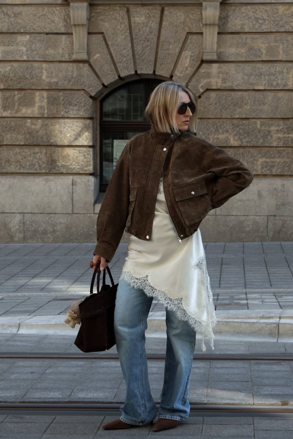 Chic suede leather jacket outfit ideas for every season. From casual street style with jeans to elevated looks with skirts and dresses, these versatile suede jackets add timeless texture and style to your wardrobe. Perfect inspiration for everyday wear or Pinterest-worthy fashion. Brown Suede Leather Jacket Outfit, Red Suede Leather Jacket, Tan Suede Leather Jacket, Burgundy Suede Leather Jacket, Green Suede Leather Jacket