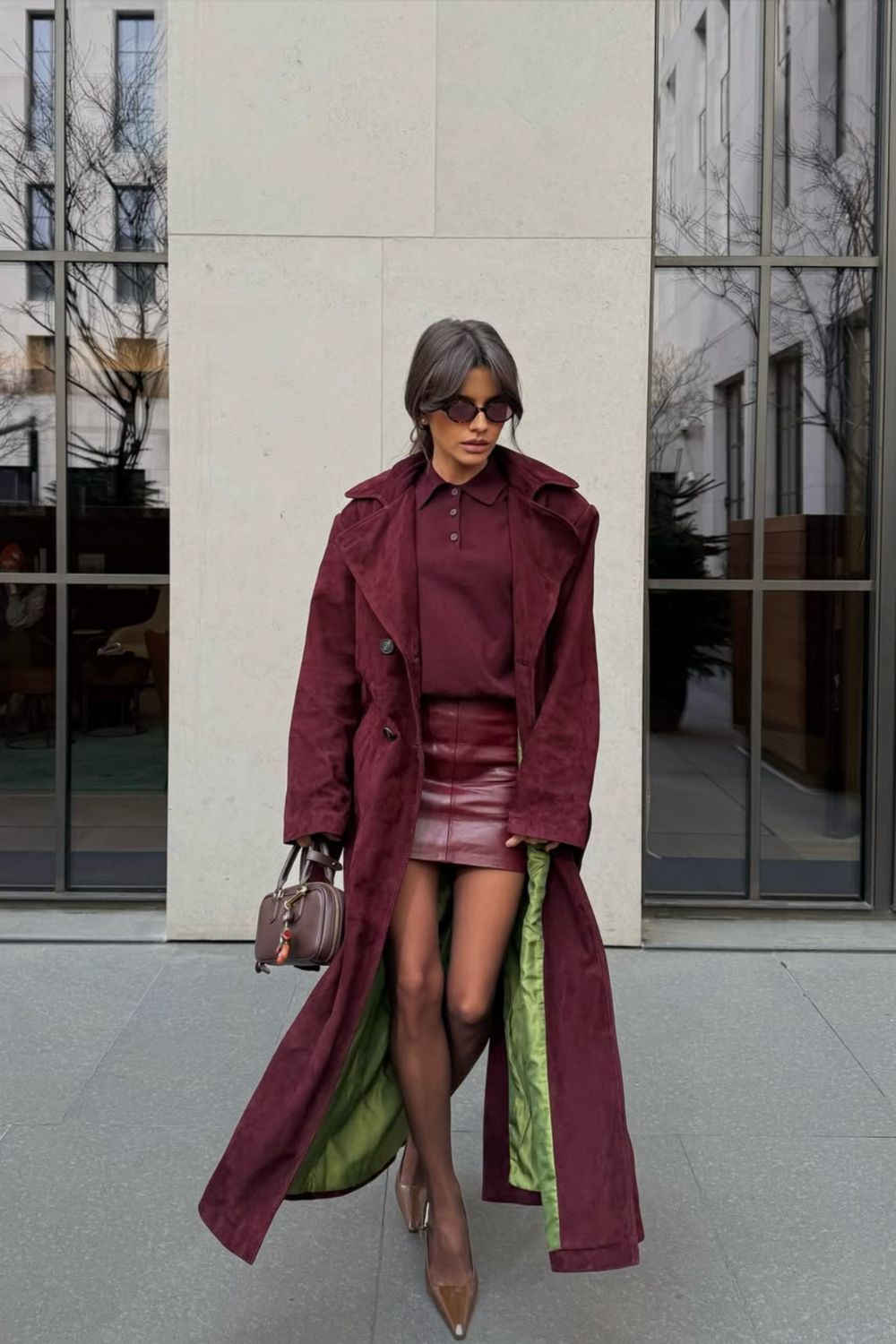 Chic suede leather jacket outfit ideas for every season. From casual street style with jeans to elevated looks with skirts and dresses, these versatile suede jackets add timeless texture and style to your wardrobe. Perfect inspiration for everyday wear or Pinterest-worthy fashion. Brown Suede Leather Jacket Outfit, Red Suede Leather Jacket, Tan Suede Leather Jacket, Burgundy Suede Leather Jacket, Green Suede Leather Jacket