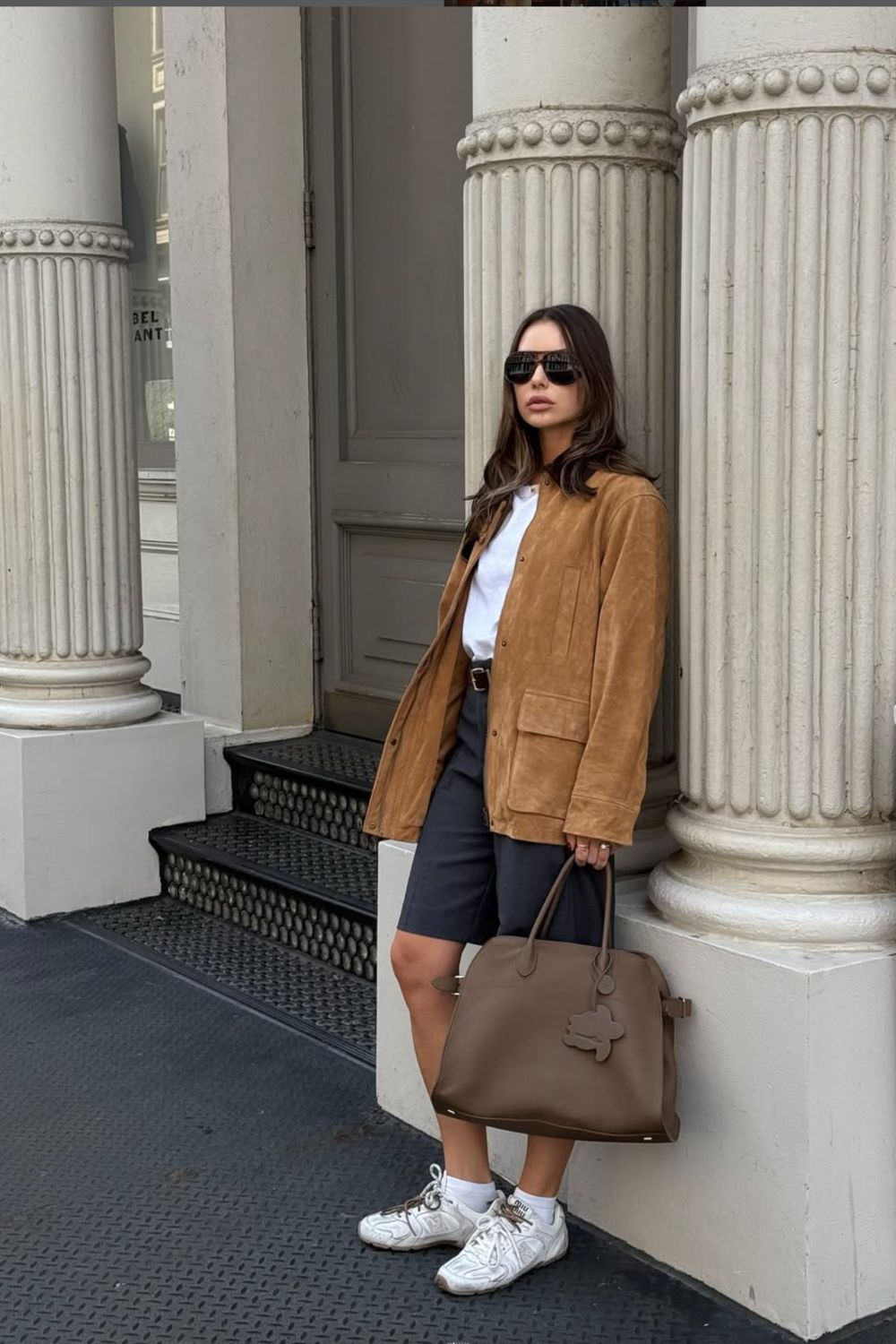 Chic suede leather jacket outfit ideas for every season. From casual street style with jeans to elevated looks with skirts and dresses, these versatile suede jackets add timeless texture and style to your wardrobe. Perfect inspiration for everyday wear or Pinterest-worthy fashion. Brown Suede Leather Jacket Outfit, Red Suede Leather Jacket, Tan Suede Leather Jacket, Burgundy Suede Leather Jacket, Green Suede Leather Jacket