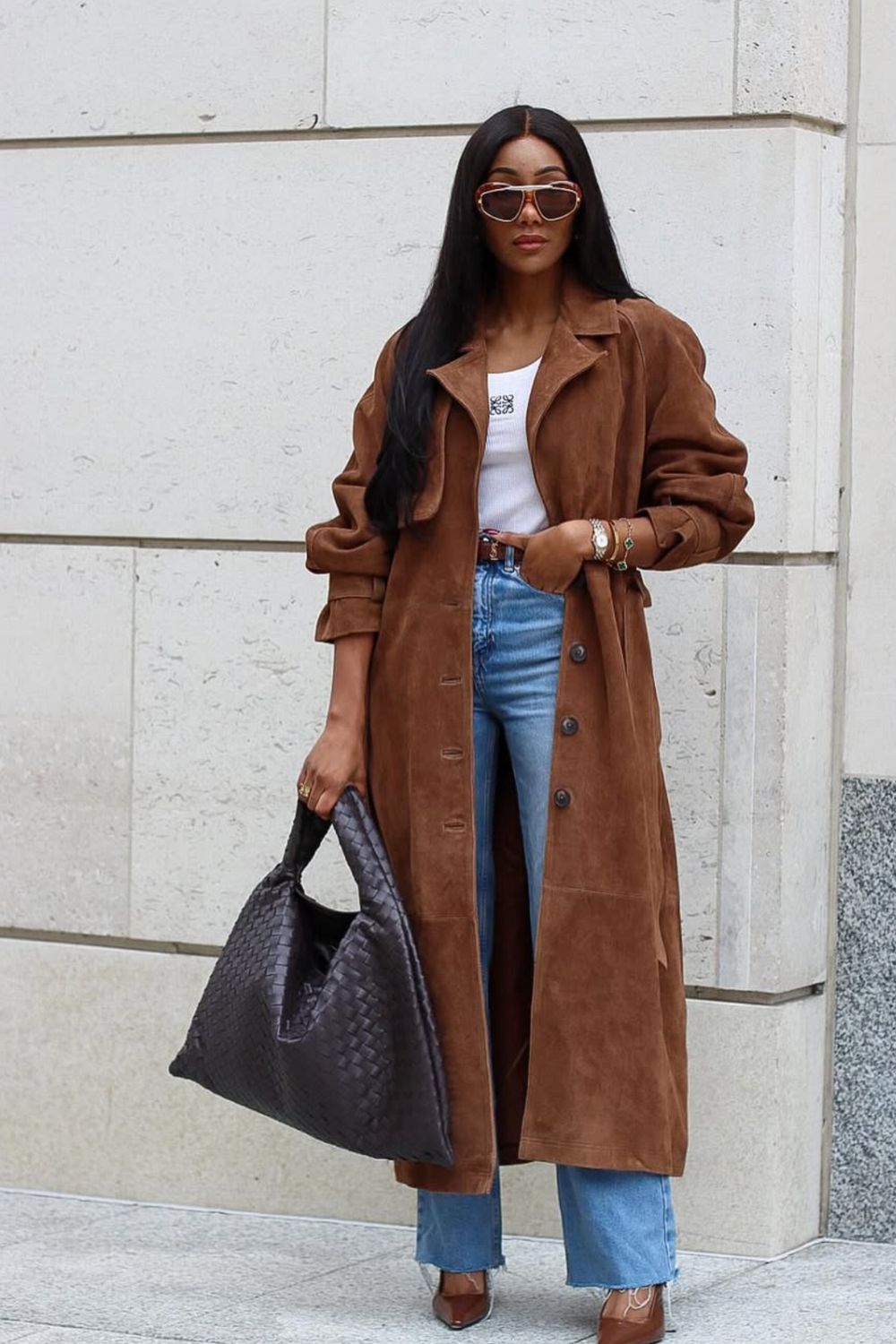 Chic suede leather jacket outfit ideas for every season. From casual street style with jeans to elevated looks with skirts and dresses, these versatile suede jackets add timeless texture and style to your wardrobe. Perfect inspiration for everyday wear or Pinterest-worthy fashion. Brown Suede Leather Jacket Outfit, Red Suede Leather Jacket, Tan Suede Leather Jacket, Burgundy Suede Leather Jacket, Green Suede Leather Jacket