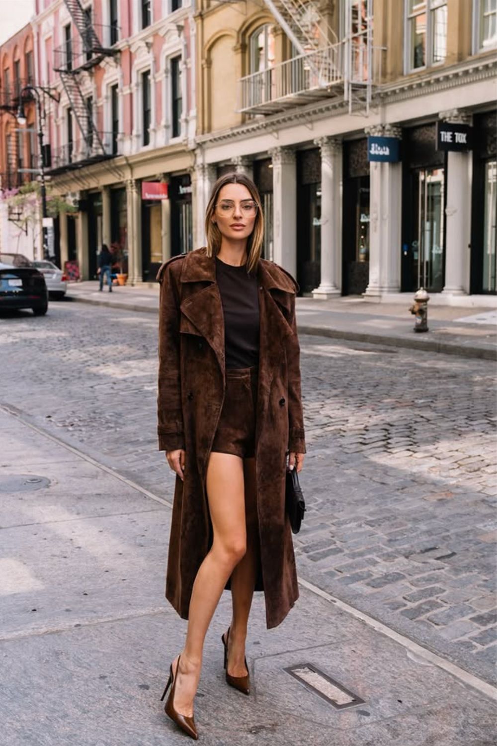 Discover 20 chic leather shorts outfit ideas for every season — from casual daytime looks to elevated evening styles. Learn how to style leather shorts with blazers, knits, boots, and heels for effortlessly cool, fashion-forward outfits you'll want to recreate. Leather Shorts Outfit, Black Leather Shorts Outfit, Leather Shorts Outfit Black Women, Leather Shorts Outfit Going Out, Black Leather Shorts, Brown Leather Shorts Outfit, Black Leather Shorts Outfit Night, Faux Leather Shorts Outfit, Leather Shorts Outfit Winter, Leather Shorts And Tights Outfit, Leather Shorts And Boots Outfit, Leather Shorts Outfit Baddie, Outfits With Leather Shorts, Leather Mini Shorts Outfit, How To Style Leather Shorts Discover 20 chic leather shorts outfit ideas for every season — from casual daytime looks to elevated evening styles. Learn how to style leather shorts with blazers, knits, boots, and heels for effortlessly cool, fashion-forward outfits you'll want to recreate. Leather Shorts Outfit, Black Leather Shorts Outfit, Leather Shorts Outfit Black Women, Leather Shorts Outfit Going Out, Black Leather Shorts, Brown Leather Shorts Outfit, Black Leather Shorts Outfit Night, Faux Leather Shorts Outfit, Leather Shorts Outfit Winter, Leather Shorts And Tights Outfit, Leather Shorts And Boots Outfit, Leather Shorts Outfit Baddie, Outfits With Leather Shorts, Leather Mini Shorts Outfit, How To Style Leather Shorts
