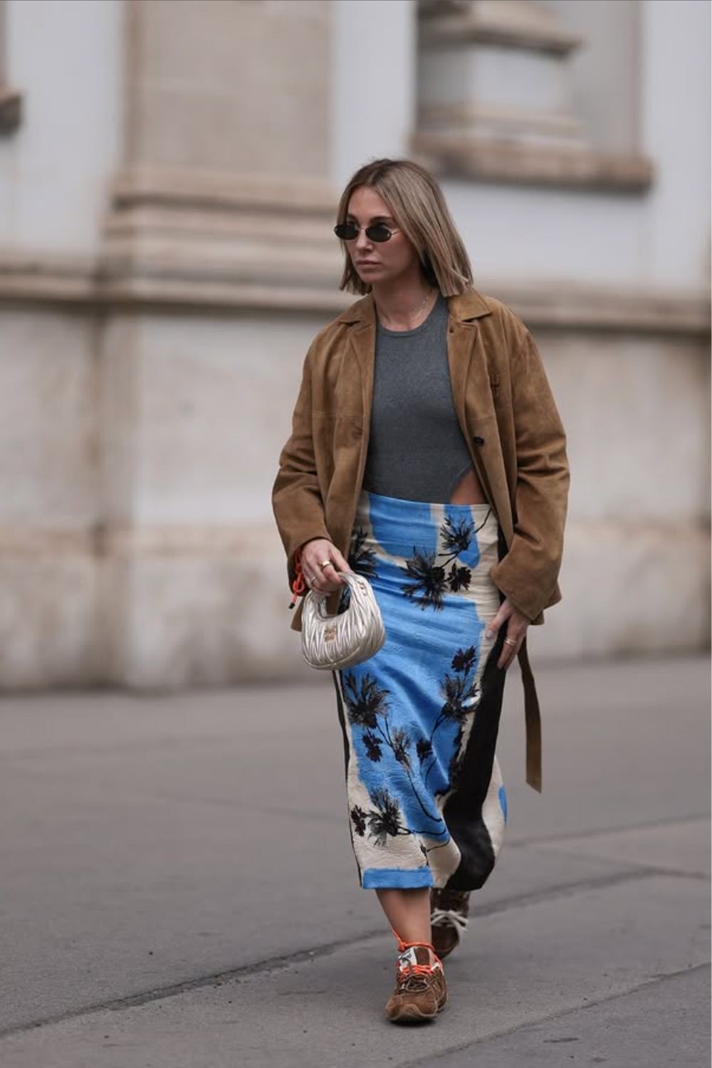 Discover 20+ chic Miu Miu x New Balance outfit ideas that blend sporty comfort with high-fashion style. From tailored suits to cozy coats and skirts, these looks show how to wear the cult sneakers effortlessly for any season. Perfect street-style inspiration for 2025. Miu Miu New Balance, Miu Miu New Balance Outfit, Miu Miu New Balance Sneakers Outfit, Miu Miu X New Balance, Miu Miu Shoes Outfit, Miu Miu Outfit, Miu Miu Logo, Miu Miu Style, Miu Miu Sneakers Outfit Discover 20+ chic Miu Miu x New Balance outfit ideas that blend sporty comfort with high-fashion style. From tailored suits to cozy coats and skirts, these looks show how to wear the cult sneakers effortlessly for any season. Perfect street-style inspiration for 2025. Miu Miu New Balance, Miu Miu New Balance Outfit, Miu Miu New Balance Sneakers Outfit, Miu Miu X New Balance, Miu Miu Shoes Outfit, Miu Miu Outfit, Miu Miu Logo, Miu Miu Style, Miu Miu Sneakers Outfit
