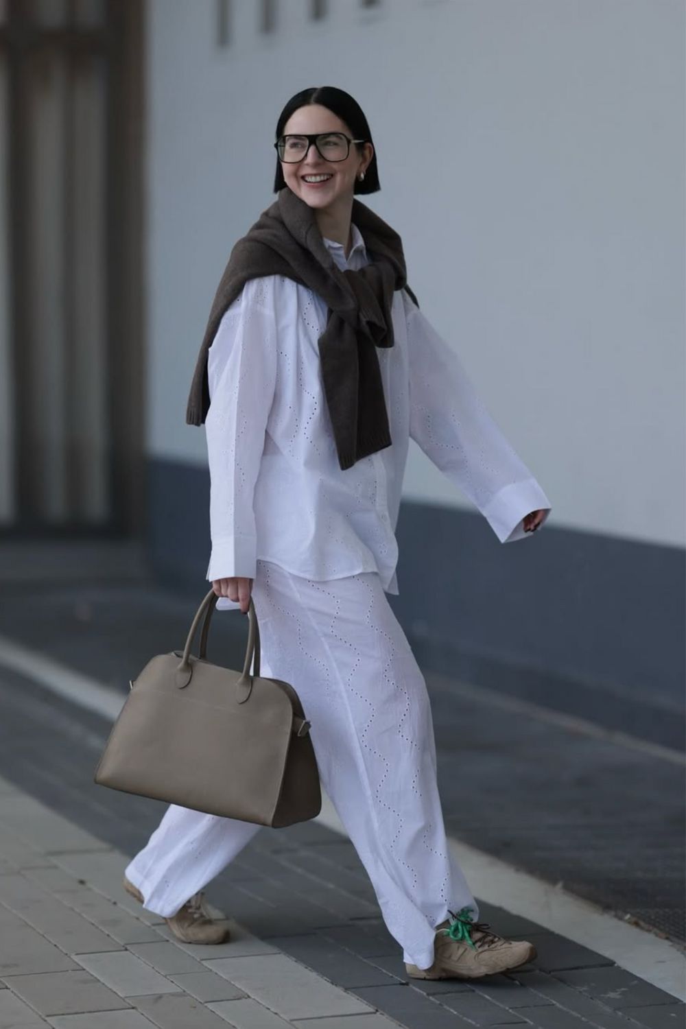 Discover 20+ chic Miu Miu x New Balance outfit ideas that blend sporty comfort with high-fashion style. From tailored suits to cozy coats and skirts, these looks show how to wear the cult sneakers effortlessly for any season. Perfect street-style inspiration for 2025. Miu Miu New Balance, Miu Miu New Balance Outfit, Miu Miu New Balance Sneakers Outfit, Miu Miu X New Balance, Miu Miu Shoes Outfit, Miu Miu Outfit, Miu Miu Logo, Miu Miu Style, Miu Miu Sneakers Outfit Discover 20+ chic Miu Miu x New Balance outfit ideas that blend sporty comfort with high-fashion style. From tailored suits to cozy coats and skirts, these looks show how to wear the cult sneakers effortlessly for any season. Perfect street-style inspiration for 2025. Miu Miu New Balance, Miu Miu New Balance Outfit, Miu Miu New Balance Sneakers Outfit, Miu Miu X New Balance, Miu Miu Shoes Outfit, Miu Miu Outfit, Miu Miu Logo, Miu Miu Style, Miu Miu Sneakers Outfit