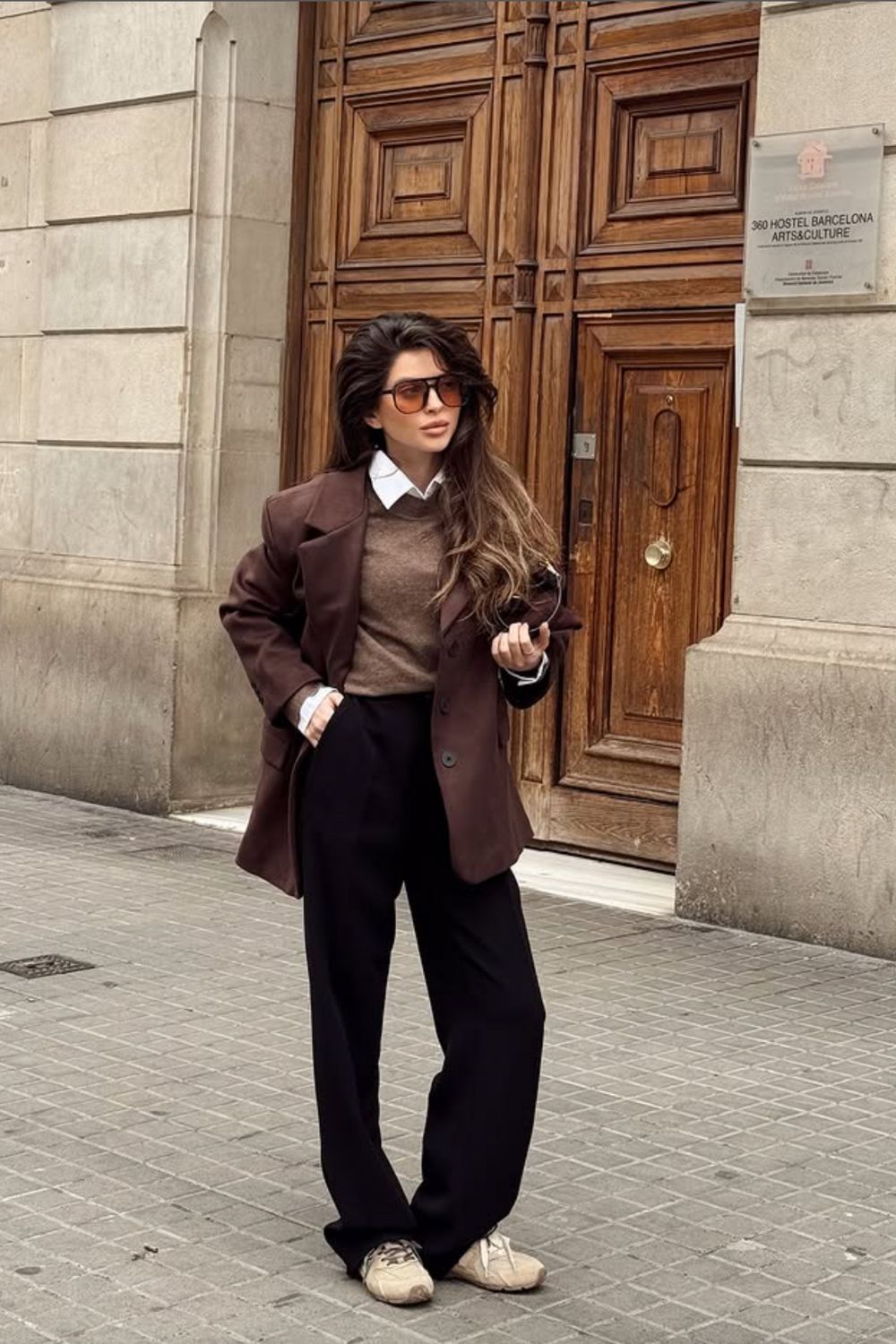 Discover 20+ chic Miu Miu x New Balance outfit ideas that blend sporty comfort with high-fashion style. From tailored suits to cozy coats and skirts, these looks show how to wear the cult sneakers effortlessly for any season. Perfect street-style inspiration for 2025. Miu Miu New Balance, Miu Miu New Balance Outfit, Miu Miu New Balance Sneakers Outfit, Miu Miu X New Balance, Miu Miu Shoes Outfit, Miu Miu Outfit, Miu Miu Logo, Miu Miu Style, Miu Miu Sneakers Outfit Discover 20+ chic Miu Miu x New Balance outfit ideas that blend sporty comfort with high-fashion style. From tailored suits to cozy coats and skirts, these looks show how to wear the cult sneakers effortlessly for any season. Perfect street-style inspiration for 2025. Miu Miu New Balance, Miu Miu New Balance Outfit, Miu Miu New Balance Sneakers Outfit, Miu Miu X New Balance, Miu Miu Shoes Outfit, Miu Miu Outfit, Miu Miu Logo, Miu Miu Style, Miu Miu Sneakers Outfit