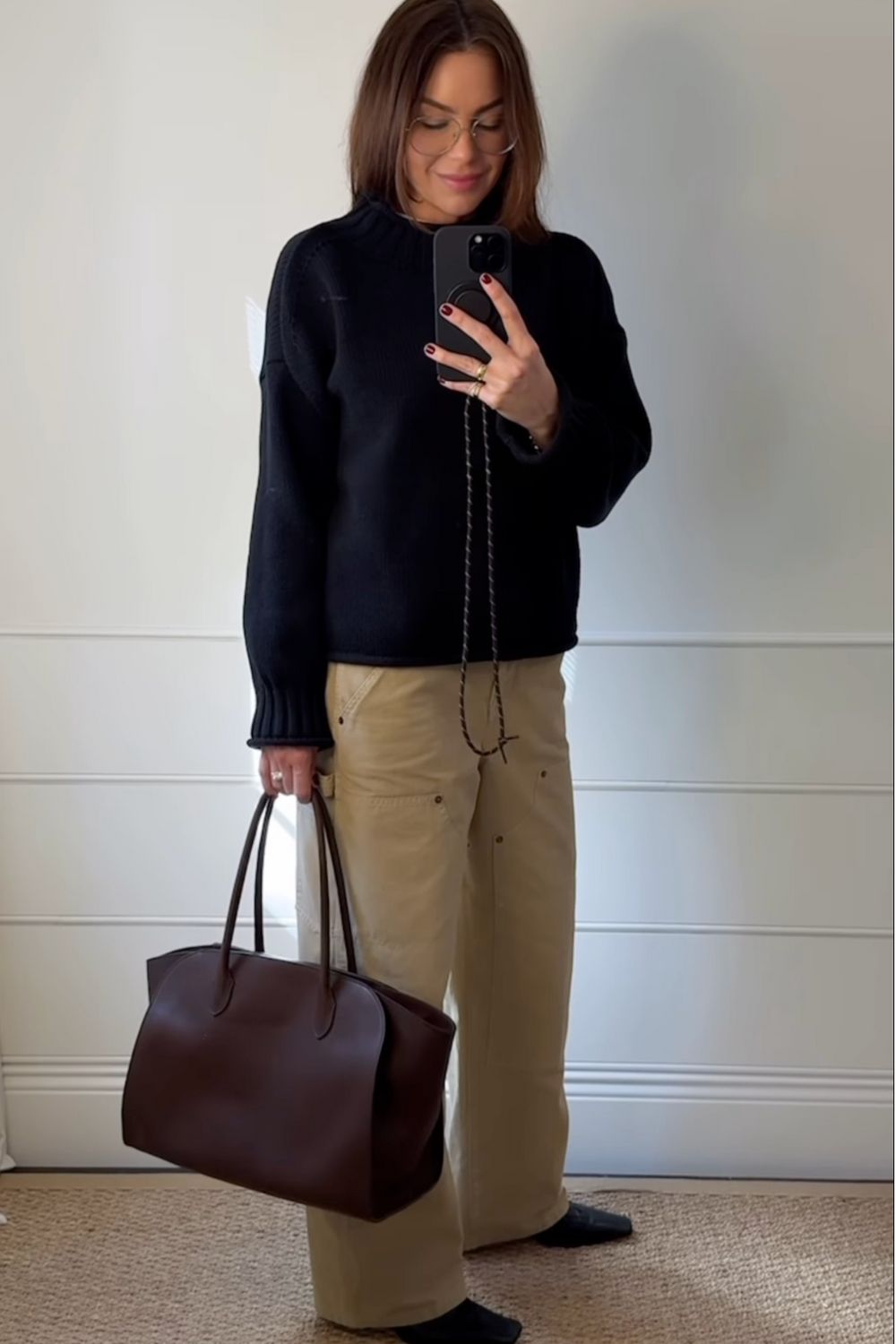 Chic beige cargo pants outfit ideas for every season. From casual street style to elevated layered looks, discover effortless ways to style beige cargos with sweaters, tanks, blazers, and more. Perfect inspo for Pinterest and everyday dressing. Outfit Cargo Beige, Beige Cargo Outfit, Beige Cargo Skirt Outfit, Beige Cargo Pants Outfit Winter, Cargo Beige Pants Outfit, Beige Cargo Shorts Outfit, Beige Cargo Pants Outfit Aesthetic, Beige Cargo Jeans Outfit, Beige Cargo Pants Outfit Street Style, Beige Cargo Pants Outfit Summer, Beige Cargo Pants Outfit Hijab, Light Beige Cargo Pants Outfit, Beige Cargo Pant Outfit, Fall, Spring, Cargo Sweatpants Chic beige cargo pants outfit ideas for every season. From casual street style to elevated layered looks, discover effortless ways to style beige cargos with sweaters, tanks, blazers, and more. Perfect inspo for Pinterest and everyday dressing.Outfit Cargo Beige, Beige Cargo Outfit, Beige Cargo Skirt Outfit, Beige Cargo Pants Outfit Winter, Cargo Beige Pants Outfit, Beige Cargo Shorts Outfit, Beige Cargo Pants Outfit Aesthetic, Beige Cargo Jeans Outfit, Beige Cargo Pants Outfit Street Style, Beige Cargo Pants Outfit Summer, Beige Cargo Pants Outfit Hijab, Light Beige Cargo Pants Outfit, Beige Cargo Pant Outfit, Fall, Spring, Cargo Sweatpants