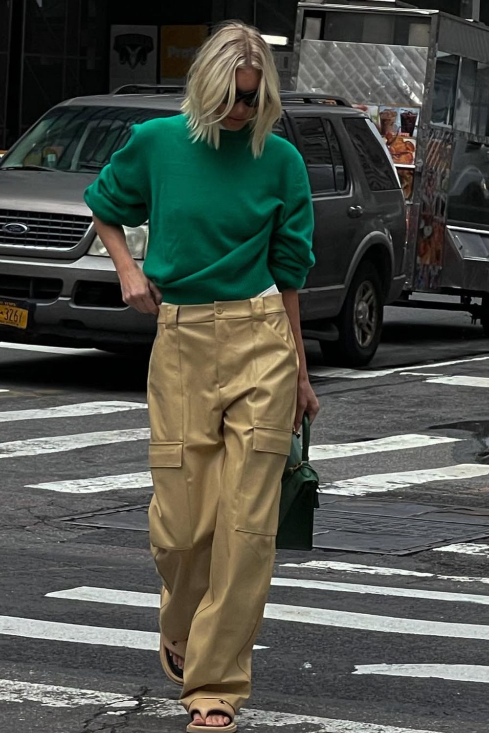 Chic beige cargo pants outfit ideas for every season. From casual street style to elevated layered looks, discover effortless ways to style beige cargos with sweaters, tanks, blazers, and more. Perfect inspo for Pinterest and everyday dressing.Outfit Cargo Beige, Beige Cargo Outfit, Beige Cargo Skirt Outfit, Beige Cargo Pants Outfit Winter, Cargo Beige Pants Outfit, Beige Cargo Shorts Outfit, Beige Cargo Pants Outfit Aesthetic, Beige Cargo Jeans Outfit, Beige Cargo Pants Outfit Street Style, Beige Cargo Pants Outfit Summer, Beige Cargo Pants Outfit Hijab, Light Beige Cargo Pants Outfit, Beige Cargo Pant Outfit, Fall, Spring, Cargo Sweatpants Chic beige cargo pants outfit ideas for every season. From casual street style to elevated layered looks, discover effortless ways to style beige cargos with sweaters, tanks, blazers, and more. Perfect inspo for Pinterest and everyday dressing.Outfit Cargo Beige, Beige Cargo Outfit, Beige Cargo Skirt Outfit, Beige Cargo Pants Outfit Winter, Cargo Beige Pants Outfit, Beige Cargo Shorts Outfit, Beige Cargo Pants Outfit Aesthetic, Beige Cargo Jeans Outfit, Beige Cargo Pants Outfit Street Style, Beige Cargo Pants Outfit Summer, Beige Cargo Pants Outfit Hijab, Light Beige Cargo Pants Outfit, Beige Cargo Pant Outfit, Fall, Spring, Cargo Sweatpants