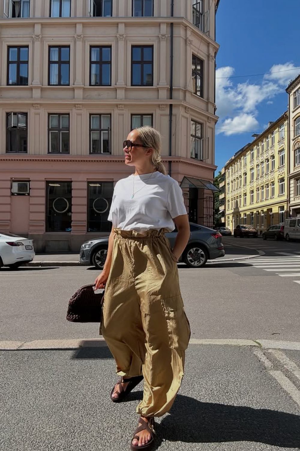 Chic beige cargo pants outfit ideas for every season. From casual street style to elevated layered looks, discover effortless ways to style beige cargos with sweaters, tanks, blazers, and more. Perfect inspo for Pinterest and everyday dressing. Outfit Cargo Beige, Beige Cargo Outfit, Beige Cargo Skirt Outfit, Beige Cargo Pants Outfit Winter, Cargo Beige Pants Outfit, Beige Cargo Shorts Outfit, Beige Cargo Pants Outfit Aesthetic, Beige Cargo Jeans Outfit, Beige Cargo Pants Outfit Street Style, Beige Cargo Pants Outfit Summer, Beige Cargo Pants Outfit Hijab, Light Beige Cargo Pants Outfit, Beige Cargo Pant Outfit, Fall, Spring, Cargo Sweatpants Chic beige cargo pants outfit ideas for every season. From casual street style to elevated layered looks, discover effortless ways to style beige cargos with sweaters, tanks, blazers, and more. Perfect inspo for Pinterest and everyday dressing.Outfit Cargo Beige, Beige Cargo Outfit, Beige Cargo Skirt Outfit, Beige Cargo Pants Outfit Winter, Cargo Beige Pants Outfit, Beige Cargo Shorts Outfit, Beige Cargo Pants Outfit Aesthetic, Beige Cargo Jeans Outfit, Beige Cargo Pants Outfit Street Style, Beige Cargo Pants Outfit Summer, Beige Cargo Pants Outfit Hijab, Light Beige Cargo Pants Outfit, Beige Cargo Pant Outfit, Fall, Spring, Cargo Sweatpants
