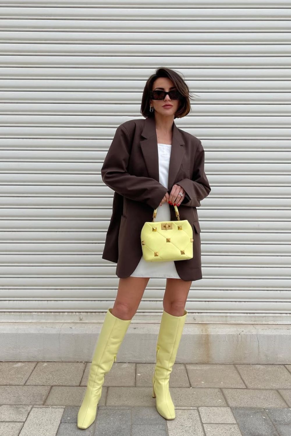 Chic brown blazer outfit ideas for every season—discover stylish ways to wear a brown blazer with dresses, denim, skirts, and trousers. Perfect for everyday style, travel, workwear, and Pinterest outfit inspiration.brown leather blazer outfit, dark brown blazer outfit, brown plaid blazer outfit, chocolate brown blazer outfit, light brown blazer outfit, brown blazer outfit casual, brown checkered blazer outfit, blazer brown outfit, brown suede blazer outfit, brown oversized blazer outfit, brown houndstooth blazer outfit, brown tweed blazer outfit women, brown corduroy blazer outfit, brown cropped blazer outfit