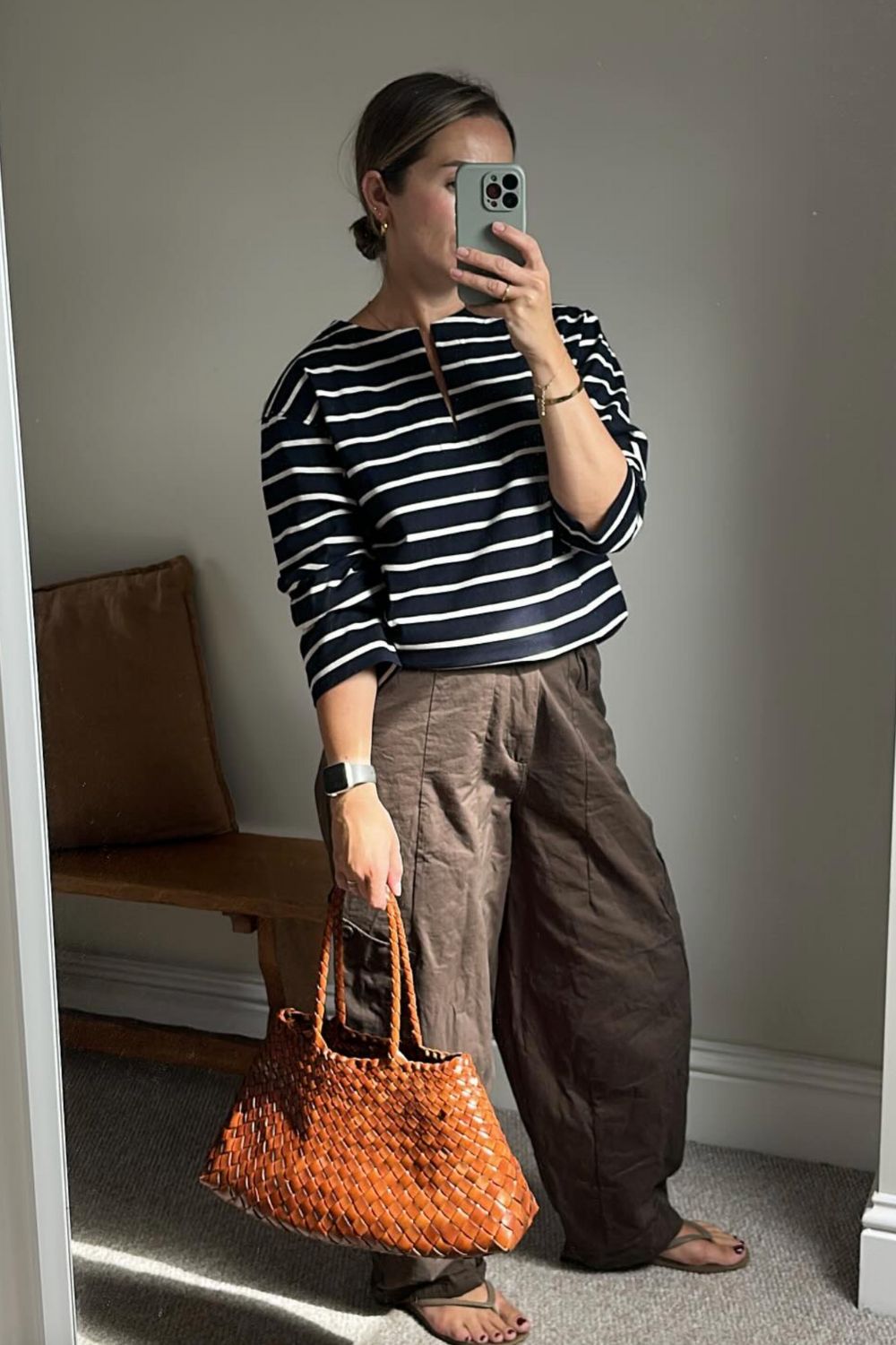 Brown Cargo Pants OutfitsBrown cargo pants outfit ideas for every season. Get styling inspo featuring cozy layers, chic knits, utility jackets, and effortless everyday looks. Perfect for casual days, school runs, and elevated street-style outfits. Brown Cargo Outfit, Light Brown Cargo Pants Outfit, Brown Cargo Pants Outfit Women, Brown Cargo Skirt Outfit, Dark Brown Cargo Pants Outfit, Brown Cargo Pants Outfit Street Style, Cargo Brown Pants Outfit, Brown Cargo Jeans Outfit, Brown Cargo Pants Outfit Winter, Brown Cargo Pants Outfit Black Women, Summer, Spring, Cargo Brown Outfit Brown Cargo Pants OutfitsBrown cargo pants outfit ideas for every season. Get styling inspo featuring cozy layers, chic knits, utility jackets, and effortless everyday looks. Perfect for casual days, school runs, and elevated street-style outfits. Brown Cargo Outfit, Light Brown Cargo Pants Outfit, Brown Cargo Pants Outfit Women, Brown Cargo Skirt Outfit, Dark Brown Cargo Pants Outfit, Brown Cargo Pants Outfit Street Style, Cargo Brown Pants Outfit, Brown Cargo Jeans Outfit, Brown Cargo Pants Outfit Winter, Brown Cargo Pants Outfit Black Women, Summer, Spring, Cargo Brown Outfit