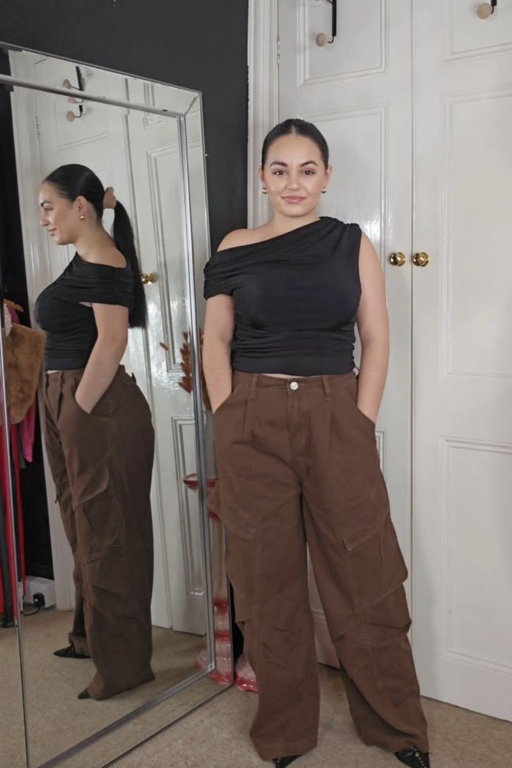 Brown Cargo Pants OutfitsBrown cargo pants outfit ideas for every season. Get styling inspo featuring cozy layers, chic knits, utility jackets, and effortless everyday looks. Perfect for casual days, school runs, and elevated street-style outfits. Brown Cargo Outfit, Light Brown Cargo Pants Outfit, Brown Cargo Pants Outfit Women, Brown Cargo Skirt Outfit, Dark Brown Cargo Pants Outfit, Brown Cargo Pants Outfit Street Style, Cargo Brown Pants Outfit, Brown Cargo Jeans Outfit, Brown Cargo Pants Outfit Winter, Brown Cargo Pants Outfit Black Women, Summer, Spring, Cargo Brown Outfit Brown Cargo Pants OutfitsBrown cargo pants outfit ideas for every season. Get styling inspo featuring cozy layers, chic knits, utility jackets, and effortless everyday looks. Perfect for casual days, school runs, and elevated street-style outfits. Brown Cargo Outfit, Light Brown Cargo Pants Outfit, Brown Cargo Pants Outfit Women, Brown Cargo Skirt Outfit, Dark Brown Cargo Pants Outfit, Brown Cargo Pants Outfit Street Style, Cargo Brown Pants Outfit, Brown Cargo Jeans Outfit, Brown Cargo Pants Outfit Winter, Brown Cargo Pants Outfit Black Women, Summer, Spring, Cargo Brown Outfit