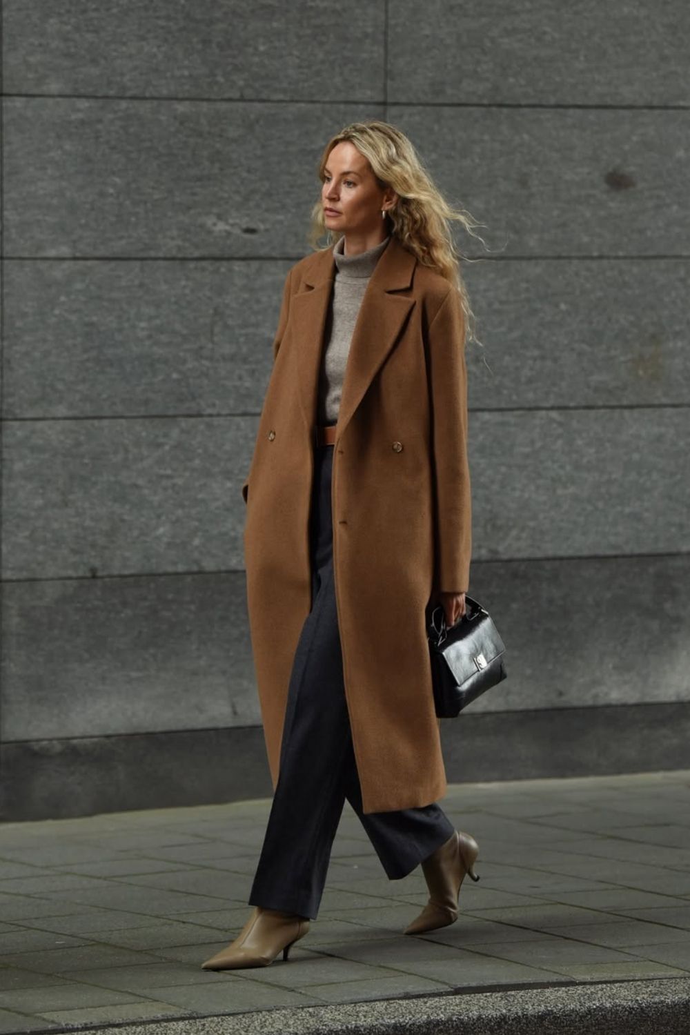 Discover chic brown coat outfit ideas for fall and winter — from tailored looks with denim to cozy fur layers and bold statement styles. Perfect inspiration for effortless, timeless cold-weather dressing.Brown Coat Outfit Brown Coat Outfit, Brown Trench Coat Outfit, Brown Fur Coat Outfit, Brown Long Coat Outfit, Brown Coat Outfit Winter, Brown Long Coat Outfit, Long Brown Coat Outfit, Light Brown Coat Outfit, Brown Leather Coat Outfit, Chocolate Brown Coat Outfit, Dark Brown Coat Outfit, Brown Wool Coat Outfit, Brown Leather Trench Coat Outfit, Brown Teddy Coat Outfit, Brown Faux Fur Coat Outfit, Brown Coat Outfit Casual, Dark Brown Trench Coat Outfit, Brown Coat Outfit Winter Classy
