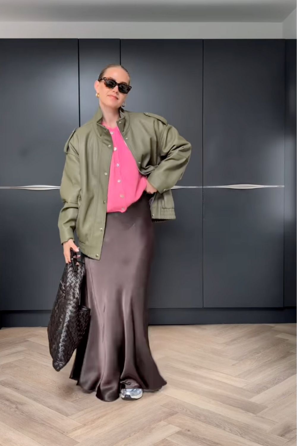 Discover chic brown satin skirt outfit ideas — from cozy knits and tailored blazers to sporty sneakers and elegant heels. Perfect for fall or winter, these looks show how to style a satin skirt for casual days or polished evenings. Discover chic brown satin skirt outfit ideas — from cozy knits and tailored blazers to sporty sneakers and elegant heels. Perfect for fall or winter, these looks show how to style a satin skirt for casual days or polished evenings.Satin Brown Skirt Outfit, Brown Satin Skirt Outfit Summer, Brown Satin Midi Skirt Outfit, Brown Satin Skirt Outfit Winter, Brown Satin Maxi Skirt Outfit