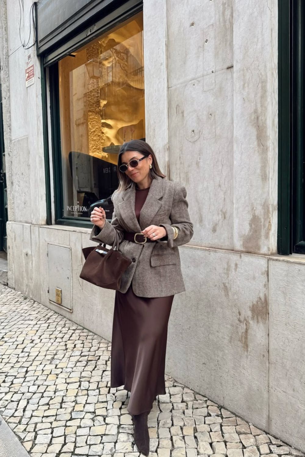 Discover chic brown satin skirt outfit ideas — from cozy knits and tailored blazers to sporty sneakers and elegant heels. Perfect for fall or winter, these looks show how to style a satin skirt for casual days or polished evenings. Discover chic brown satin skirt outfit ideas — from cozy knits and tailored blazers to sporty sneakers and elegant heels. Perfect for fall or winter, these looks show how to style a satin skirt for casual days or polished evenings.Satin Brown Skirt Outfit, Brown Satin Skirt Outfit Summer, Brown Satin Midi Skirt Outfit, Brown Satin Skirt Outfit Winter, Brown Satin Maxi Skirt Outfit