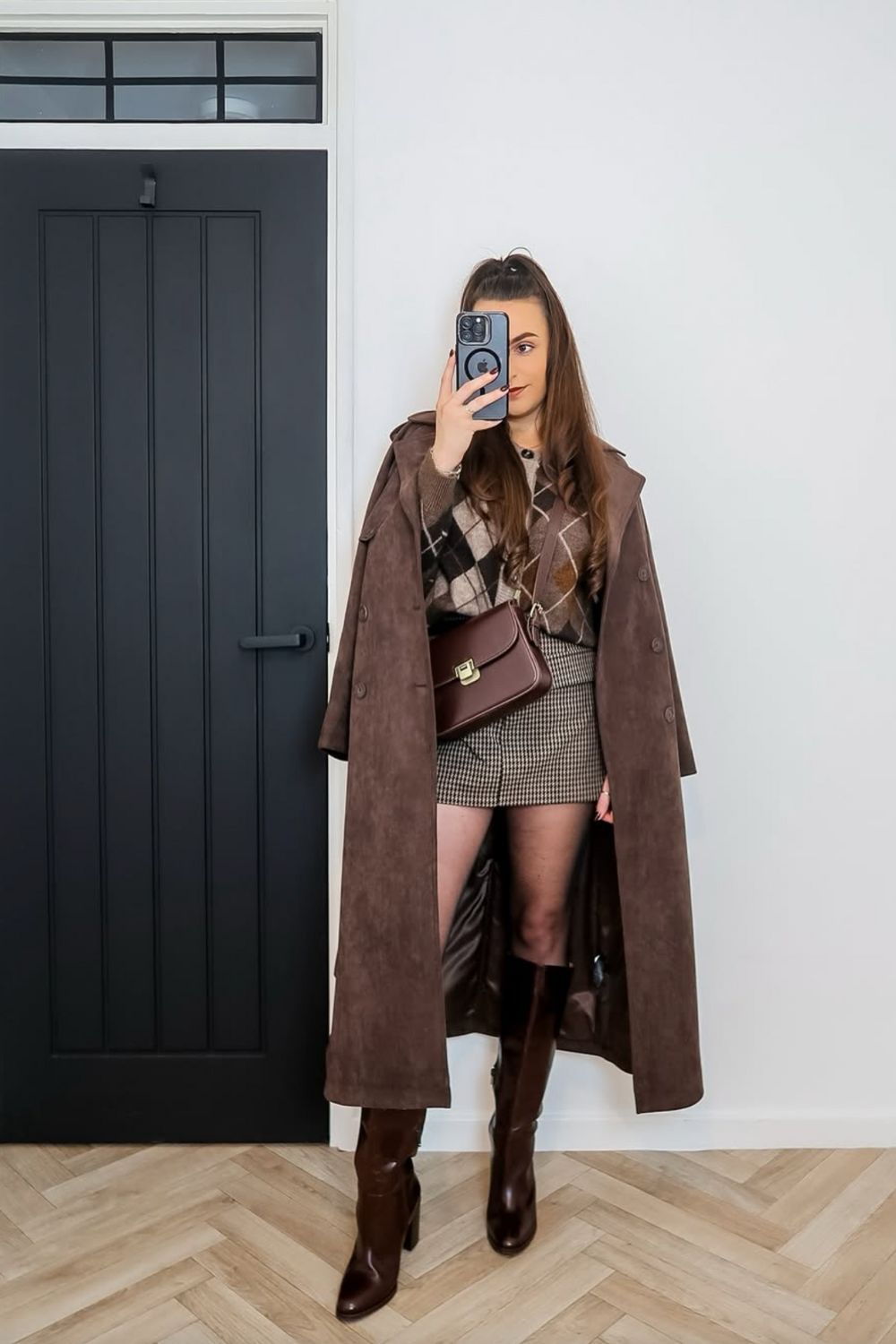 Discover chic brown trench coat outfit ideas perfect for fall and winter. From casual denim looks to polished neutrals and leather styles, get inspired to style your trench coat effortlessly for everyday or city outings.Brown Leather Trench Coat Outfit, Dark Brown Trench Coat Outfit, Light Brown Trench Coat Outfit, Brown Trench Outfit, Trench Coat Brown Outfit, Long Brown Trench Coat Outfit, Brown Suede Trench Coat Outfit, Chocolate Brown Trench Coat Outfit, Brown Leather Trench Outfit, Brown Trench Coat Outfit Casual, Brown Trench Coat Outfit Black Women, Brown Trench Coat Outfit Women, Long Brown Leather Trench Coat Outfit, Leather Brown Trench Coat Outfit Discover chic brown trench coat outfit ideas perfect for fall and winter. From casual denim looks to polished neutrals and leather styles, get inspired to style your trench coat effortlessly for everyday or city outings.Brown Leather Trench Coat Outfit, Dark Brown Trench Coat Outfit, Light Brown Trench Coat Outfit, Brown Trench Outfit, Trench Coat Brown Outfit, Long Brown Trench Coat Outfit, Brown Suede Trench Coat Outfit, Chocolate Brown Trench Coat Outfit, Brown Leather Trench Outfit, Brown Trench Coat Outfit Casual, Brown Trench Coat Outfit Black Women, Brown Trench Coat Outfit Women, Long Brown Leather Trench Coat Outfit, Leather Brown Trench Coat Outfit
