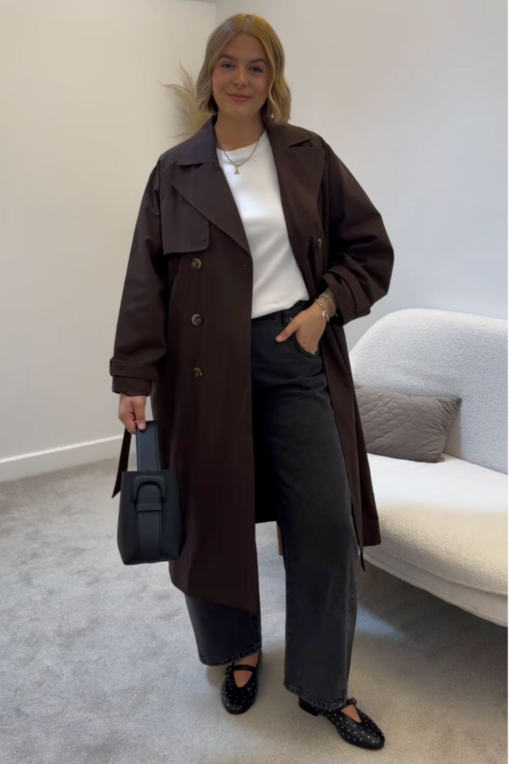 Discover chic brown trench coat outfit ideas perfect for fall and winter. From casual denim looks to polished neutrals and leather styles, get inspired to style your trench coat effortlessly for everyday or city outings.Brown Leather Trench Coat Outfit, Dark Brown Trench Coat Outfit, Light Brown Trench Coat Outfit, Brown Trench Outfit, Trench Coat Brown Outfit, Long Brown Trench Coat Outfit, Brown Suede Trench Coat Outfit, Chocolate Brown Trench Coat Outfit, Brown Leather Trench Outfit, Brown Trench Coat Outfit Casual, Brown Trench Coat Outfit Black Women, Brown Trench Coat Outfit Women, Long Brown Leather Trench Coat Outfit, Leather Brown Trench Coat Outfit Discover chic brown trench coat outfit ideas perfect for fall and winter. From casual denim looks to polished neutrals and leather styles, get inspired to style your trench coat effortlessly for everyday or city outings.Brown Leather Trench Coat Outfit, Dark Brown Trench Coat Outfit, Light Brown Trench Coat Outfit, Brown Trench Outfit, Trench Coat Brown Outfit, Long Brown Trench Coat Outfit, Brown Suede Trench Coat Outfit, Chocolate Brown Trench Coat Outfit, Brown Leather Trench Outfit, Brown Trench Coat Outfit Casual, Brown Trench Coat Outfit Black Women, Brown Trench Coat Outfit Women, Long Brown Leather Trench Coat Outfit, Leather Brown Trench Coat Outfit