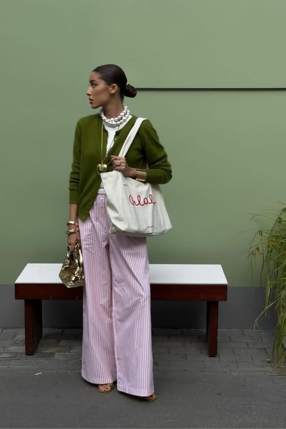 Discover 30 chic green cardigan outfit ideas, from casual everyday looks to polished city-ready styles. Get inspired with layered neutrals, bold color combos, skirts, denim, and elevated accessories perfect for any season.Olive Green Cardigan Outfit, Green Cardigan Outfit Aesthetic, Dark Green Cardigan Outfit, Light Green Cardigan Outfit, Long Green Cardigan Outfit, Sage Green Cardigan Outfit, Green Cardigan Outfit Winter, Mint Green Cardigan Outfit, Lime Green Cardigan Outfit, Cardigan Green Outfit, Army Green Cardigan Outfit, Outfit With Green Cardigan, Green Long Cardigan Outfit, Emerald Green Cardigan Outfit, Bright Green, Forest Green, Green Cardigan Outfit Work, Cropped Cardigan Outfit Discover 30 chic green cardigan outfit ideas, from casual everyday looks to polished city-ready styles. Get inspired with layered neutrals, bold color combos, skirts, denim, and elevated accessories perfect for any season.Olive Green Cardigan Outfit, Green Cardigan Outfit Aesthetic, Dark Green Cardigan Outfit, Light Green Cardigan Outfit, Long Green Cardigan Outfit, Sage Green Cardigan Outfit, Green Cardigan Outfit Winter, Mint Green Cardigan Outfit, Lime Green Cardigan Outfit, Cardigan Green Outfit, Army Green Cardigan Outfit, Outfit With Green Cardigan, Green Long Cardigan Outfit, Emerald Green Cardigan Outfit, Bright Green, Forest Green, Green Cardigan Outfit Work, Cropped Cardigan Outfit