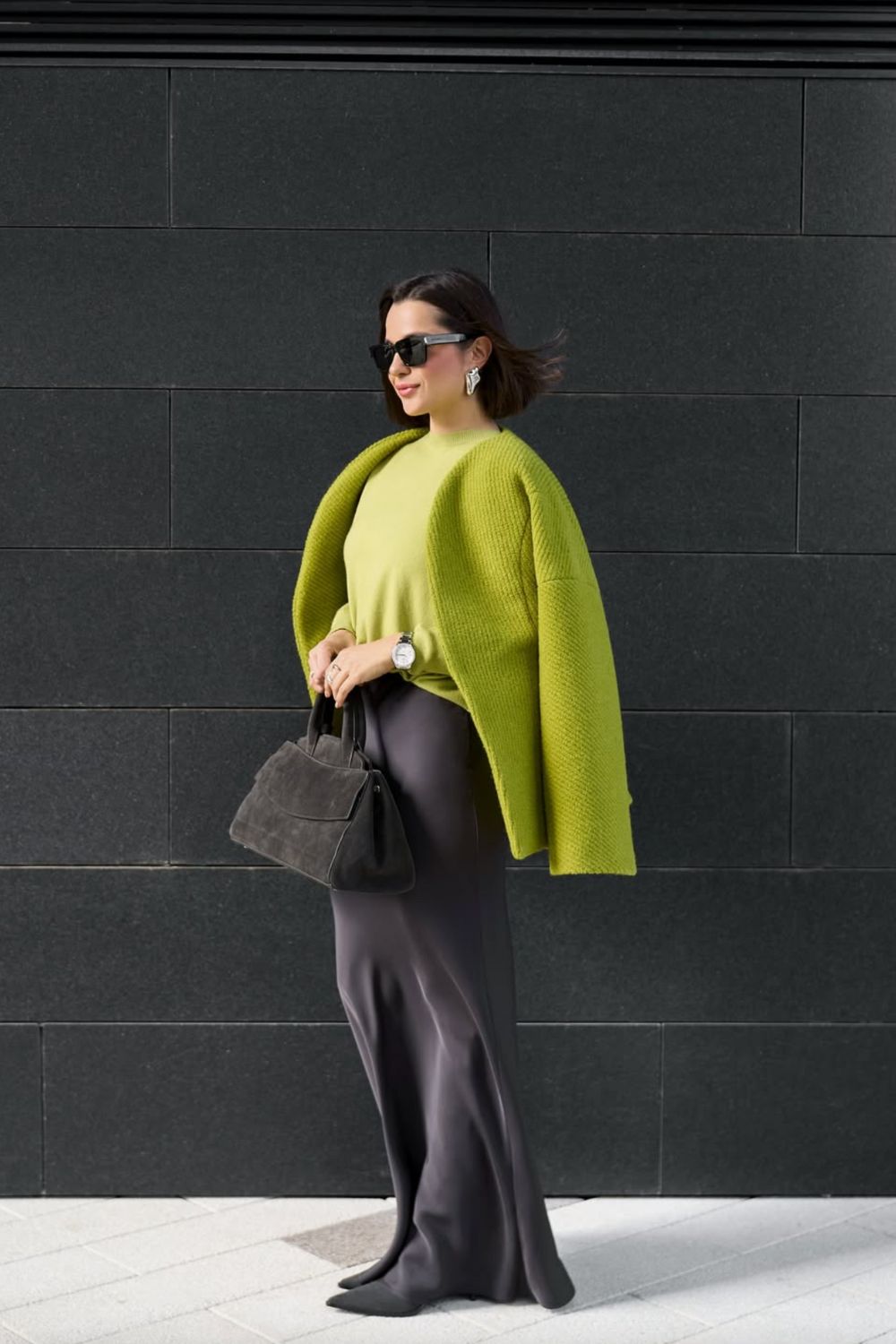 Discover chic green sweater outfit ideas — from cozy cable knits to sleek satin pairings. Get inspired by effortless, modern looks that prove green is the new neutral for every season. Perfect for Pinterest fashion inspiration! Dark Green Sweater Outfit, Olive Green Sweater Outfit, Green Knit Sweater Outfit, Light Green Sweater Outfit, Green Knitted Sweater Outfit, Mint Green Sweater Outfit, Lime Green, Bright Green, Forest Green, Sage Green, Emerald Green, Army Green, Neon Green Outfit Discover chic green sweater outfit ideas — from cozy cable knits to sleek satin pairings. Get inspired by effortless, modern looks that prove green is the new neutral for every season. Perfect for Pinterest fashion inspiration! Dark Green Sweater Outfit, Olive Green Sweater Outfit, Green Knit Sweater Outfit, Light Green Sweater Outfit, Green Knitted Sweater Outfit, Mint Green Sweater Outfit, Lime Green, Bright Green, Forest Green, Sage Green, Emerald Green, Army Green, Neon Green Outfit