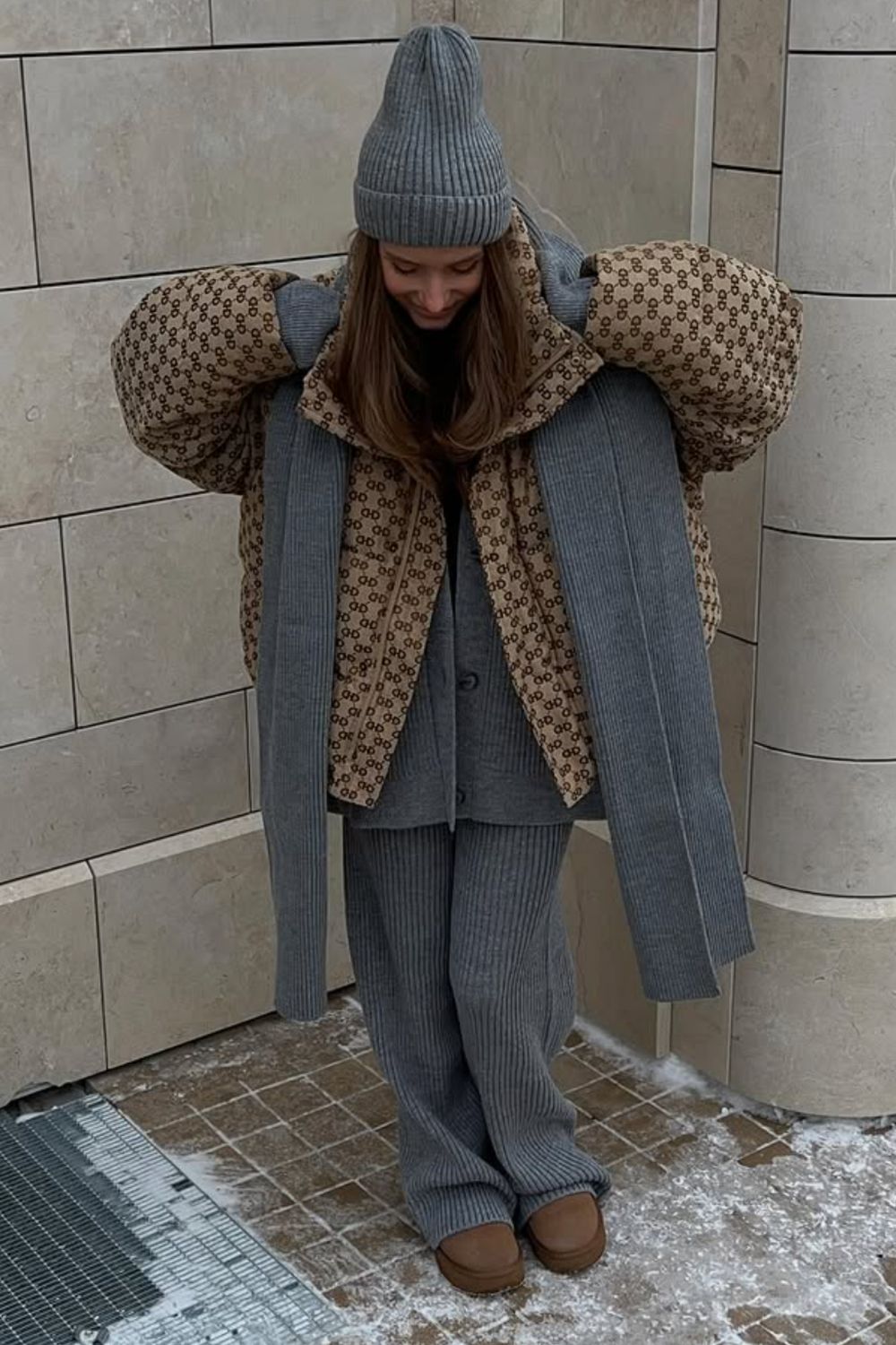 Discover 25+ chic grey cardigan outfit ideas, from casual street-style looks to polished office outfits. Get easy styling tips, seasonal inspiration, and versatile ways to wear your grey cardigan all year round.Grey Cardigan Outfit Casual, Long Grey Cardigan Outfit, Grey Cardigan Outfit Aesthetic, Dark Grey Cardigan Outfit, Grey Cardigan Outfit Work, Light Grey Cardigan Outfit, Grey Long Cardigan Outfit, Cardigan Grey Outfit, Grey Button Up Cardigan Outfit, Grey Knit Cardigan Outfit, Outfit With Grey Cardigan, Short Grey Cardigan Outfit, Grey Cardigan Outfit Winter, Grey Knitted Cardigan Outfit Discover 25+ chic grey cardigan outfit ideas, from casual street-style looks to polished office outfits. Get easy styling tips, seasonal inspiration, and versatile ways to wear your grey cardigan all year round.Grey Cardigan Outfit Casual, Long Grey Cardigan Outfit, Grey Cardigan Outfit Aesthetic, Dark Grey Cardigan Outfit, Grey Cardigan Outfit Work, Light Grey Cardigan Outfit, Grey Long Cardigan Outfit, Cardigan Grey Outfit, Grey Button Up Cardigan Outfit, Grey Knit Cardigan Outfit, Outfit With Grey Cardigan, Short Grey Cardigan Outfit, Grey Cardigan Outfit Winter, Grey Knitted Cardigan Outfit