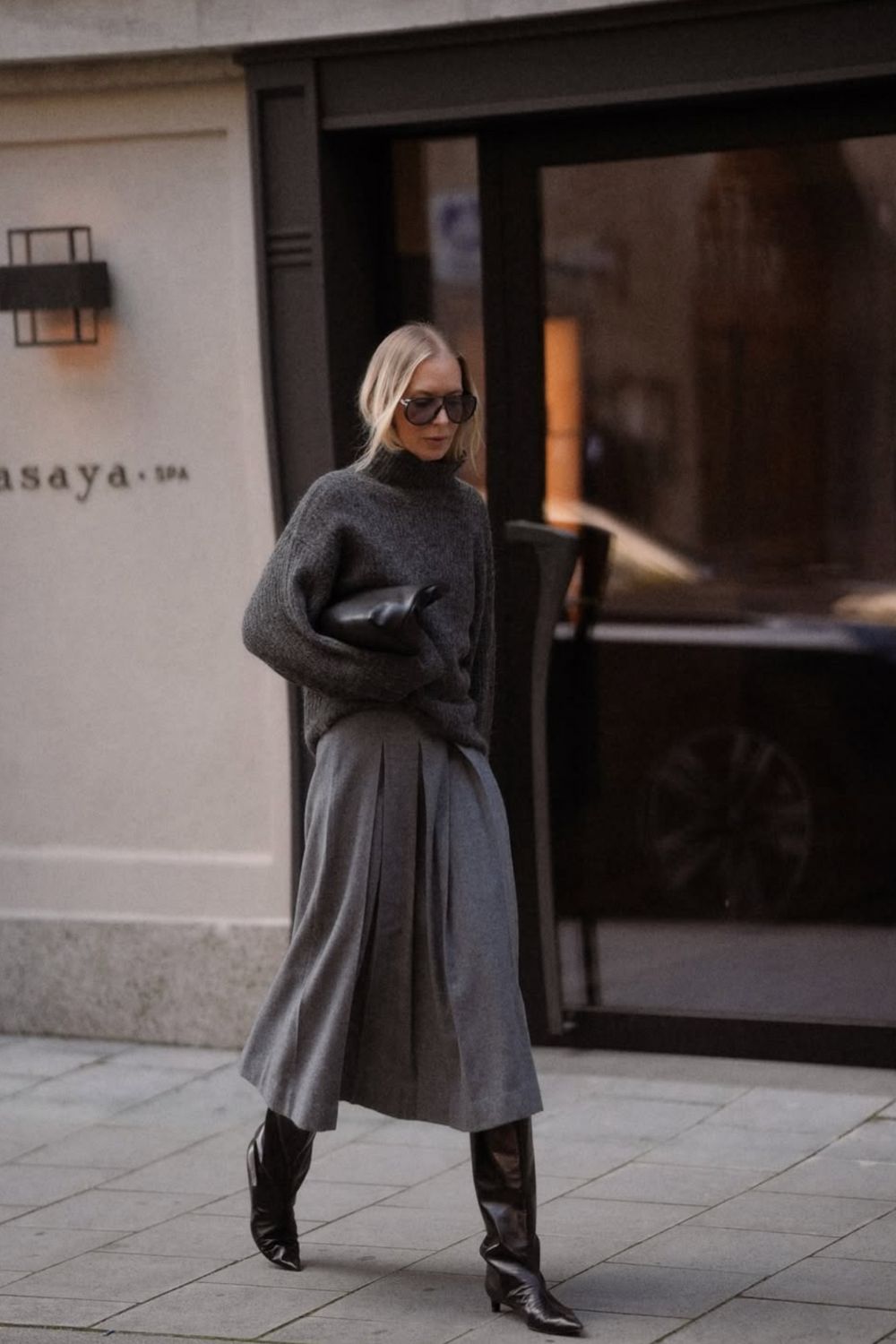 Discover 30+ chic long grey skirt outfit ideas, from cosy knit looks to tailored blazer pairings. Get elegant, everyday, and street-style inspiration with detailed styling tips for every season.Long Grey Skirt Outfit, Grey Long Skirt Outfit, Long Grey Skirt Outfit Winter, Long Grey Pleated Skirt Outfit, Long Grey Skirt Outfit Summer, Grey Pleated Skirt Outfit, Grey Pencil Skirt Outfit, A Line Grey Skirt, Long Grey Skirt Outfit Aesthetic Discover 30+ chic long grey skirt outfit ideas, from cosy knit looks to tailored blazer pairings. Get elegant, everyday, and street-style inspiration with detailed styling tips for every season.Long Grey Skirt Outfit, Grey Long Skirt Outfit, Long Grey Skirt Outfit Winter, Long Grey Pleated Skirt Outfit, Long Grey Skirt Outfit Summer, Grey Pleated Skirt Outfit, Grey Pencil Skirt Outfit, A Line Grey Skirt, Long Grey Skirt Outfit Aesthetic