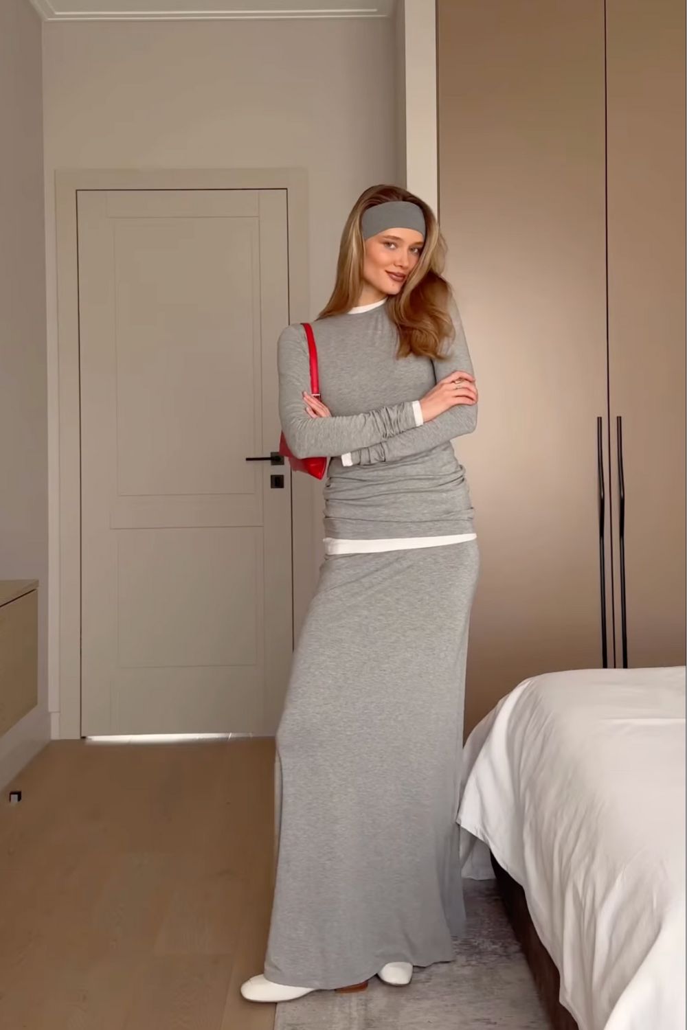 Discover 30+ chic long grey skirt outfit ideas, from cosy knit looks to tailored blazer pairings. Get elegant, everyday, and street-style inspiration with detailed styling tips for every season.Long Grey Skirt Outfit, Grey Long Skirt Outfit, Long Grey Skirt Outfit Winter, Long Grey Pleated Skirt Outfit, Long Grey Skirt Outfit Summer, Grey Pleated Skirt Outfit, Grey Pencil Skirt Outfit, A Line Grey Skirt, Long Grey Skirt Outfit Aesthetic Discover 30+ chic long grey skirt outfit ideas, from cosy knit looks to tailored blazer pairings. Get elegant, everyday, and street-style inspiration with detailed styling tips for every season.Long Grey Skirt Outfit, Grey Long Skirt Outfit, Long Grey Skirt Outfit Winter, Long Grey Pleated Skirt Outfit, Long Grey Skirt Outfit Summer, Grey Pleated Skirt Outfit, Grey Pencil Skirt Outfit, A Line Grey Skirt, Long Grey Skirt Outfit Aesthetic