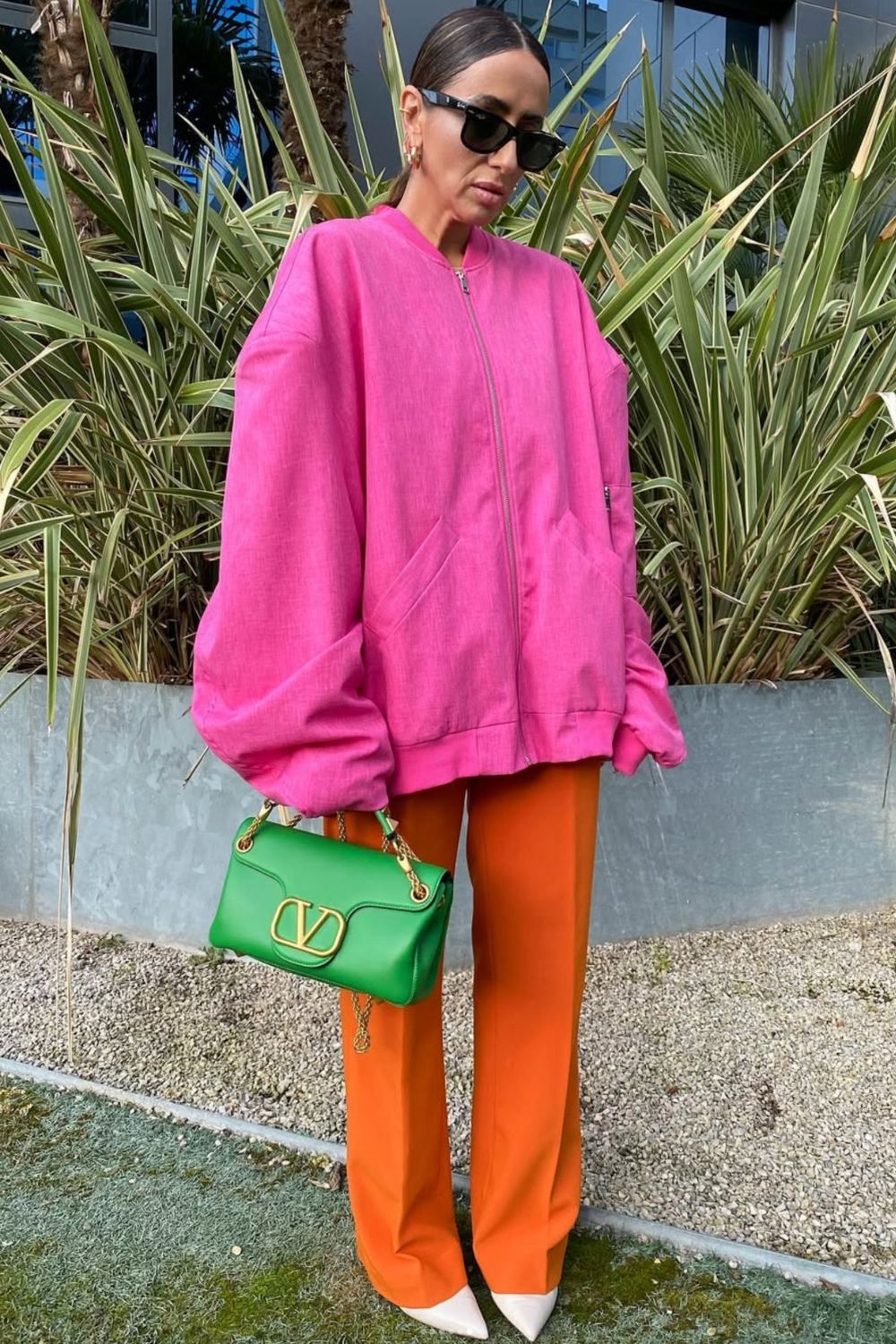 Brighten your wardrobe with these bold and stylish orange pants outfit ideas. From casual streetwear to chic color-blocked looks, discover fresh ways to style orange trousers with confidence and flair. Burnt Orange Pants Outfit, Orange Pants Outfit Work, Orange Cargo Pants Outfit, Orange Linen Pants Outfit, Orange Corduroy Pants Outfit, Orange Pants Outfit Street Style, Orange Wide Leg Pants Outfit, Burnt Orange Pants Outfit Work, Orange Pants Outfit Summer, Dark Orange Pants Outfit, Orange Palazzo Pants Outfit, Orange Pants Outfit Winter Brighten your wardrobe with these bold and stylish orange pants outfit ideas. From casual streetwear to chic color-blocked looks, discover fresh ways to style orange trousers with confidence and flair. Burnt Orange Pants Outfit, Orange Pants Outfit Work, Orange Cargo Pants Outfit, Orange Linen Pants Outfit, Orange Corduroy Pants Outfit, Orange Pants Outfit Street Style, Orange Wide Leg Pants Outfit, Burnt Orange Pants Outfit Work, Orange Pants Outfit Summer, Dark Orange Pants Outfit, Orange Palazzo Pants Outfit, Orange Pants Outfit Winter